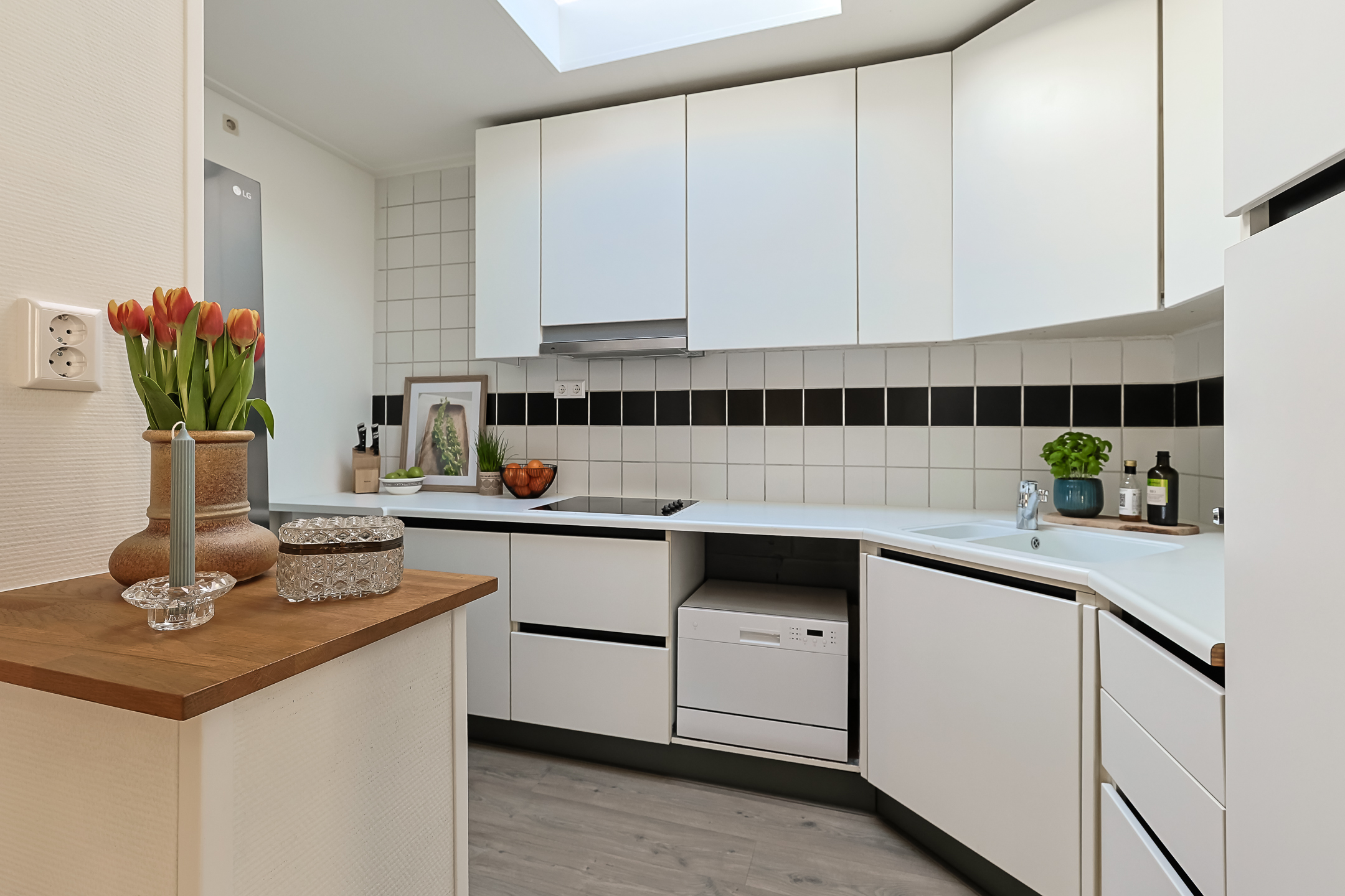 Eengezinswoning Halfvrijstaande woning Willemstraat 1, Alphen aan den Rijn