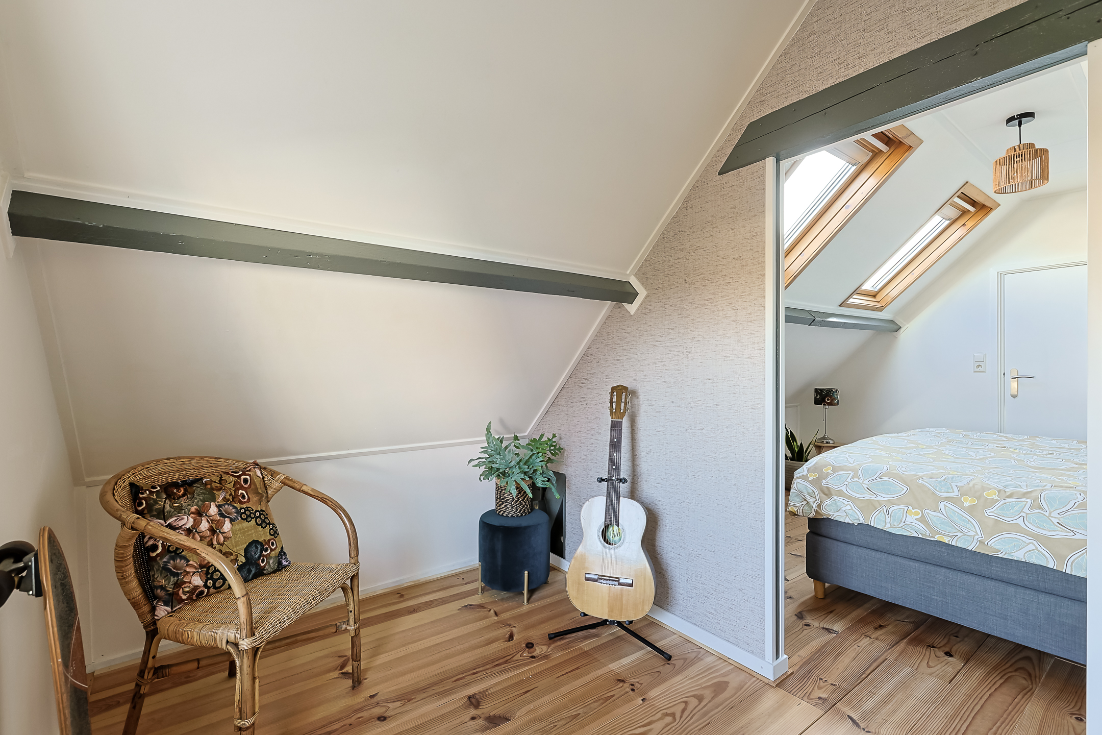 Eengezinswoning Halfvrijstaande woning Willemstraat 1, Alphen aan den Rijn