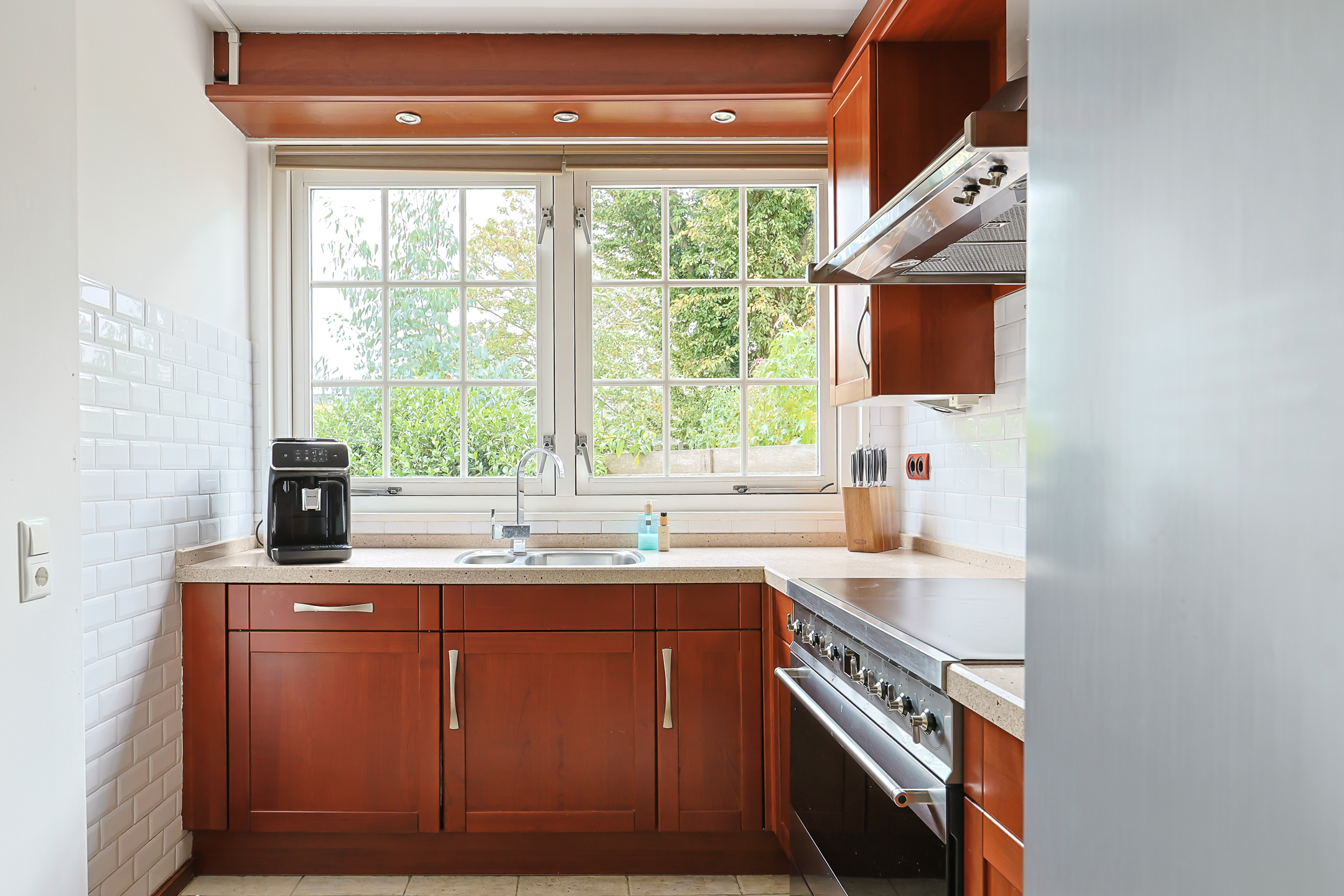 Eengezinswoning Twee onder een kapwoning Blijenbergstraat 10, Alphen aan den Rijn