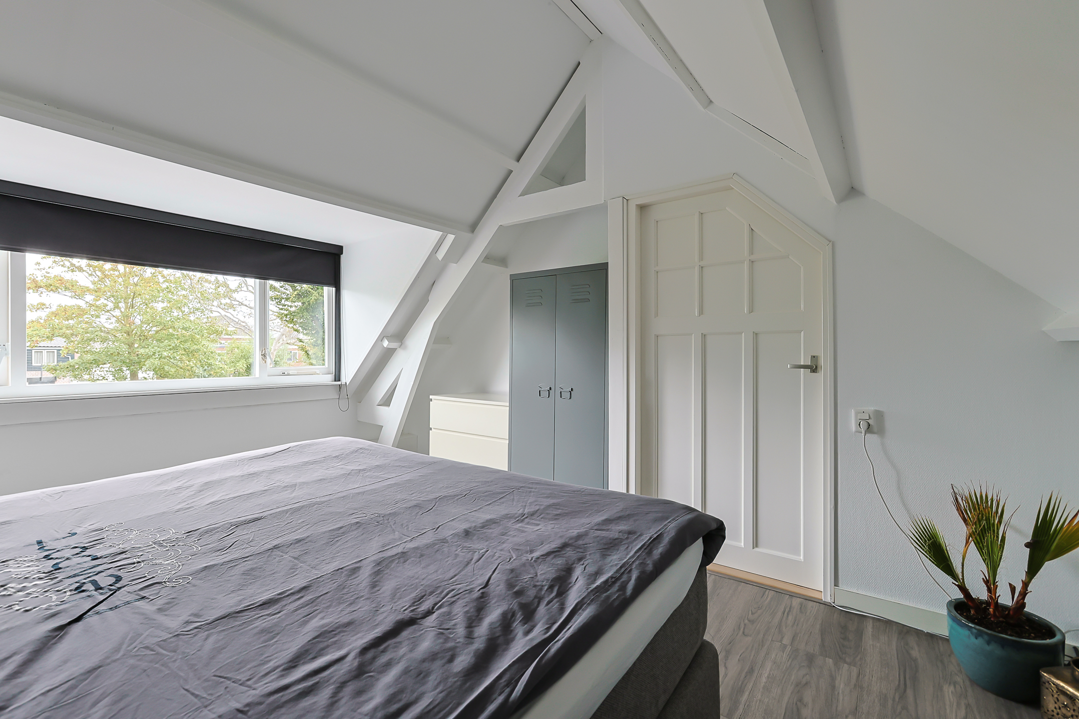 Eengezinswoning Twee onder een kapwoning Blijenbergstraat 10, Alphen aan den Rijn