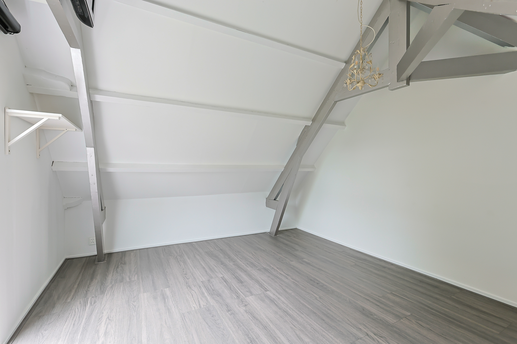 Eengezinswoning Twee onder een kapwoning Blijenbergstraat 10, Alphen aan den Rijn