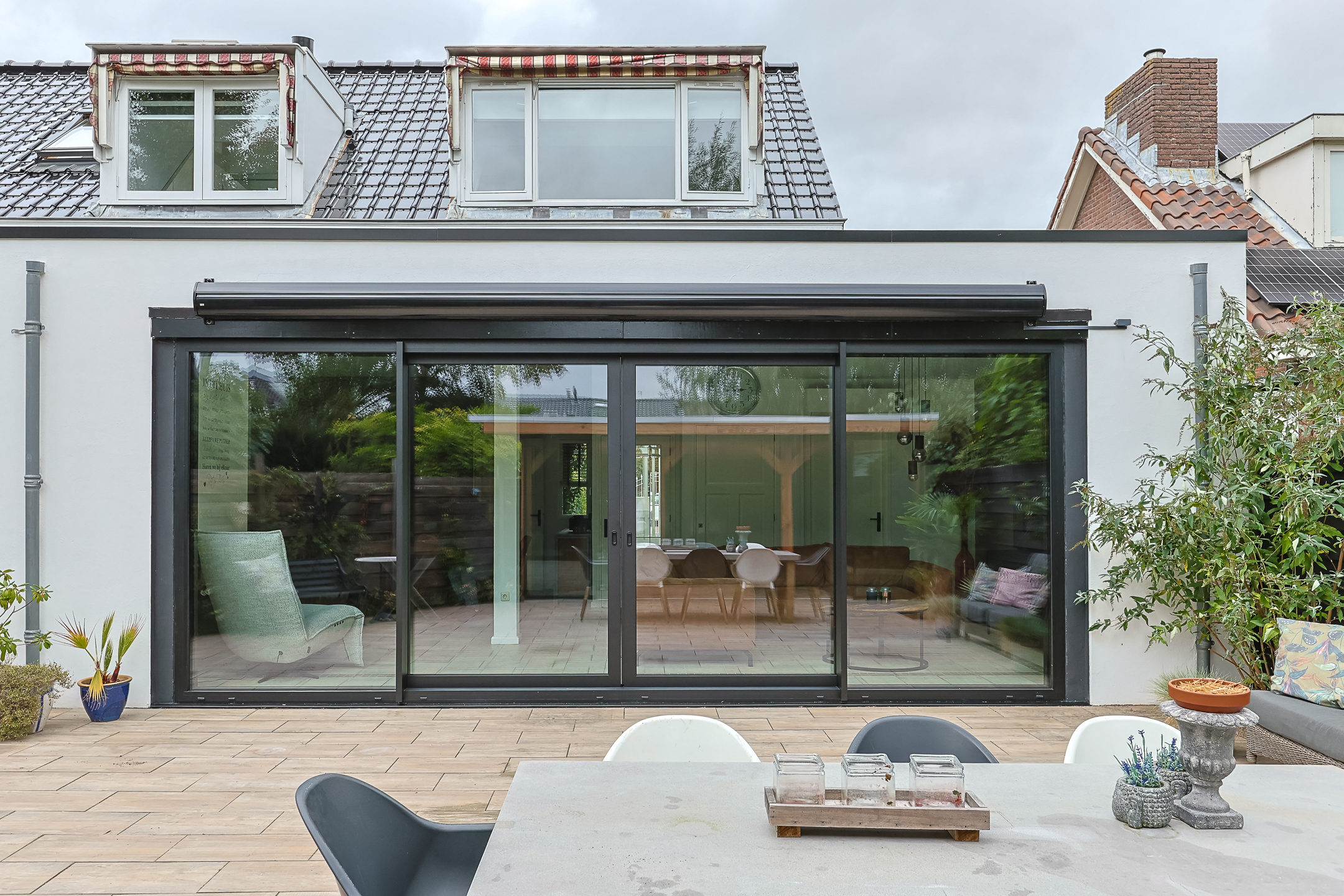 Eengezinswoning Twee onder een kapwoning Blijenbergstraat 10, Alphen aan den Rijn