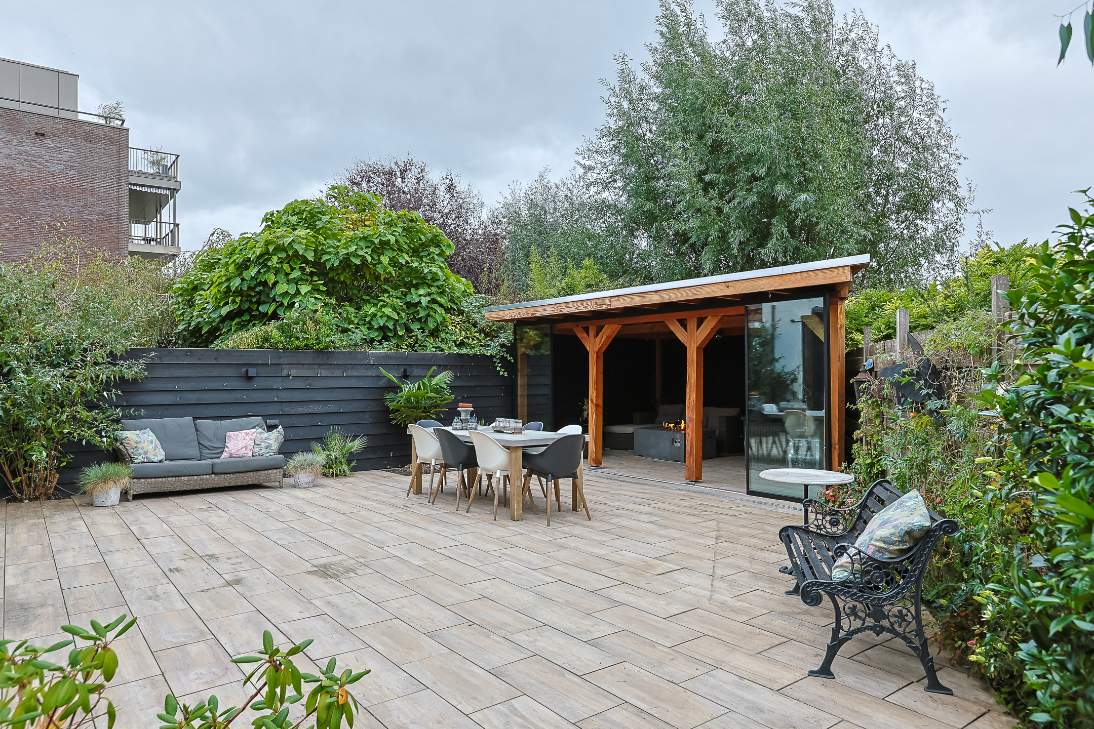 Eengezinswoning Twee onder een kapwoning Blijenbergstraat 10, Alphen aan den Rijn