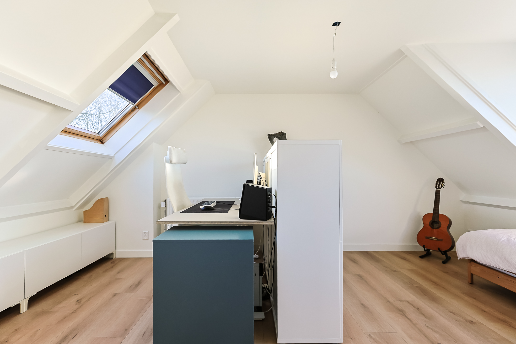 Eengezinswoning Tussenwoning Doornenburg 86, Alphen aan den Rijn