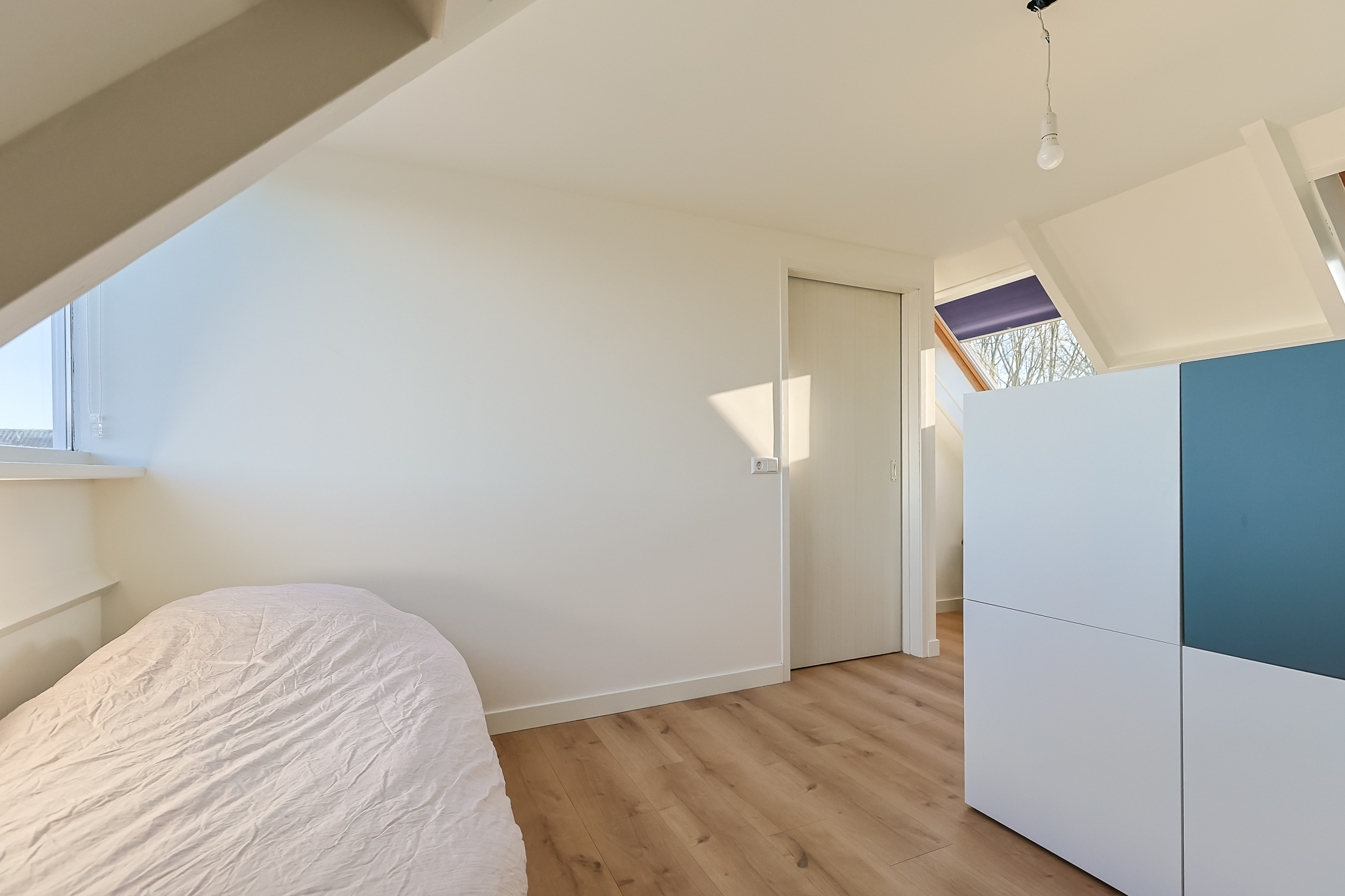 Eengezinswoning Tussenwoning Doornenburg 86, Alphen aan den Rijn