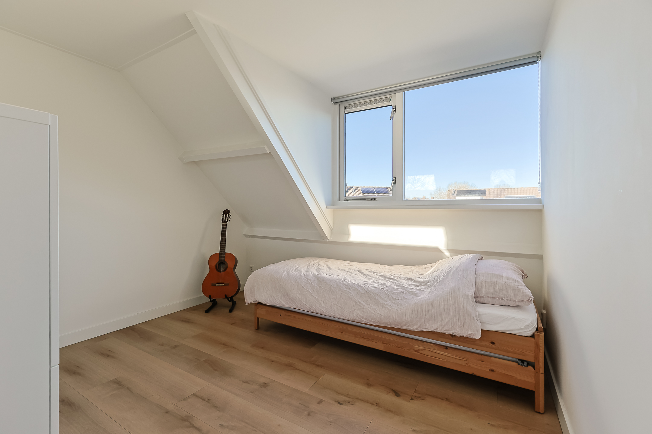 Eengezinswoning Tussenwoning Doornenburg 86, Alphen aan den Rijn