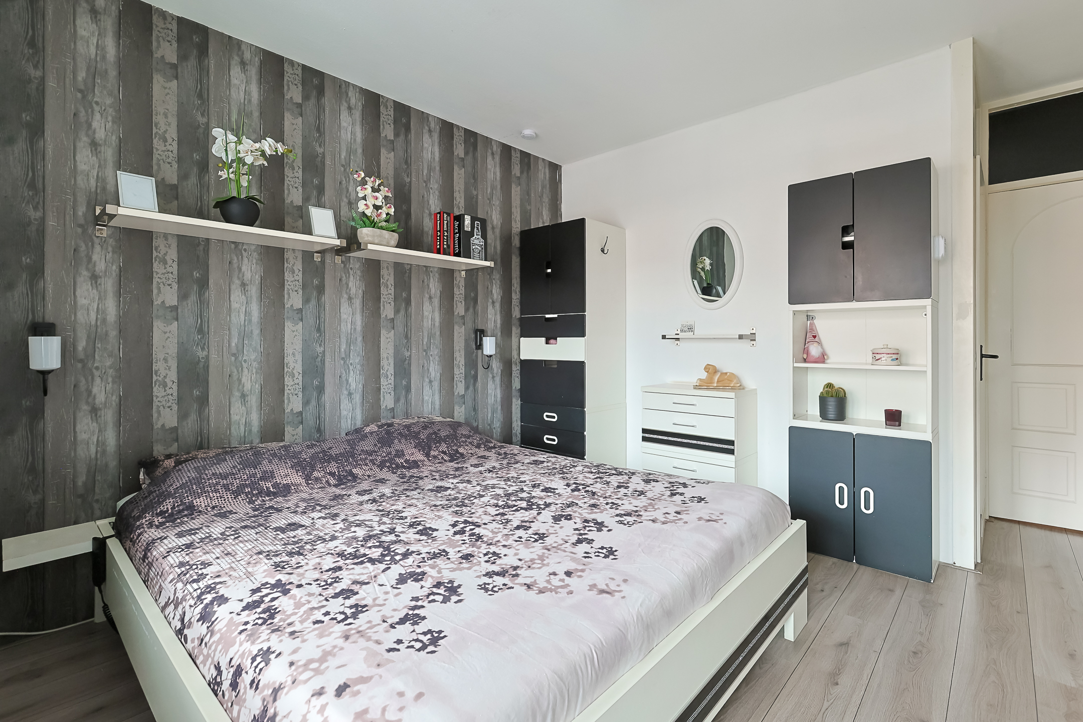 Portiekflat Appartement Stuifzwam 78, Alphen aan den Rijn