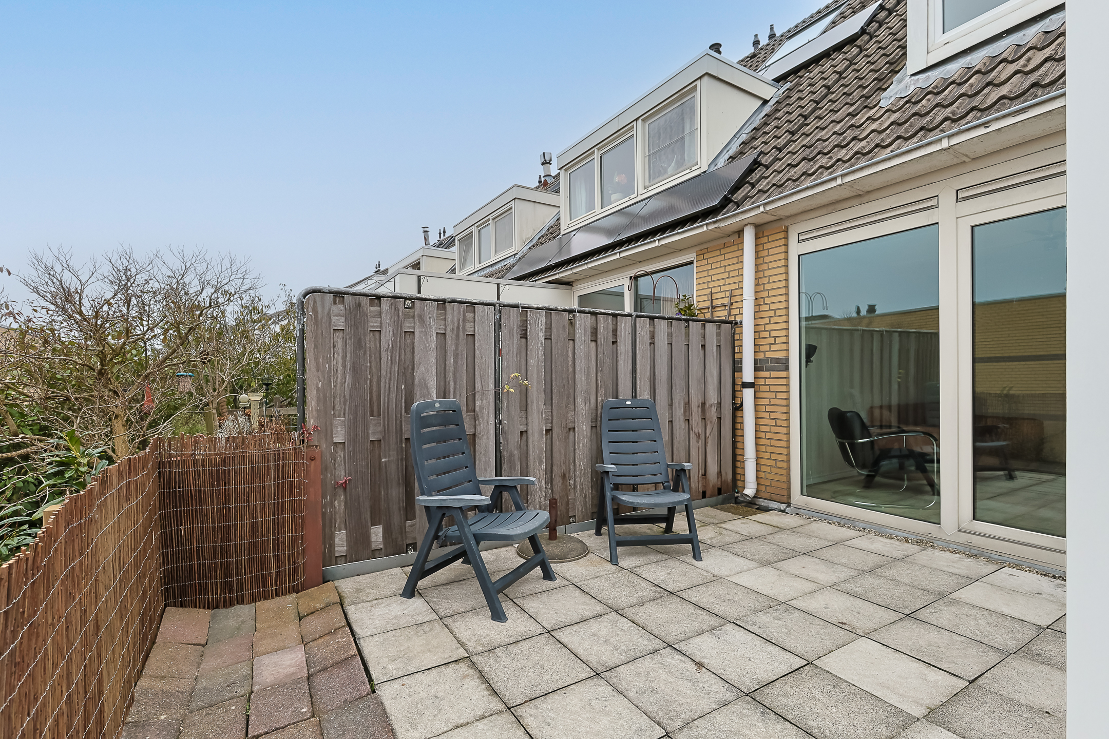 Eengezinswoning Tussenwoning Sterkenburg 69, Alphen aan den Rijn