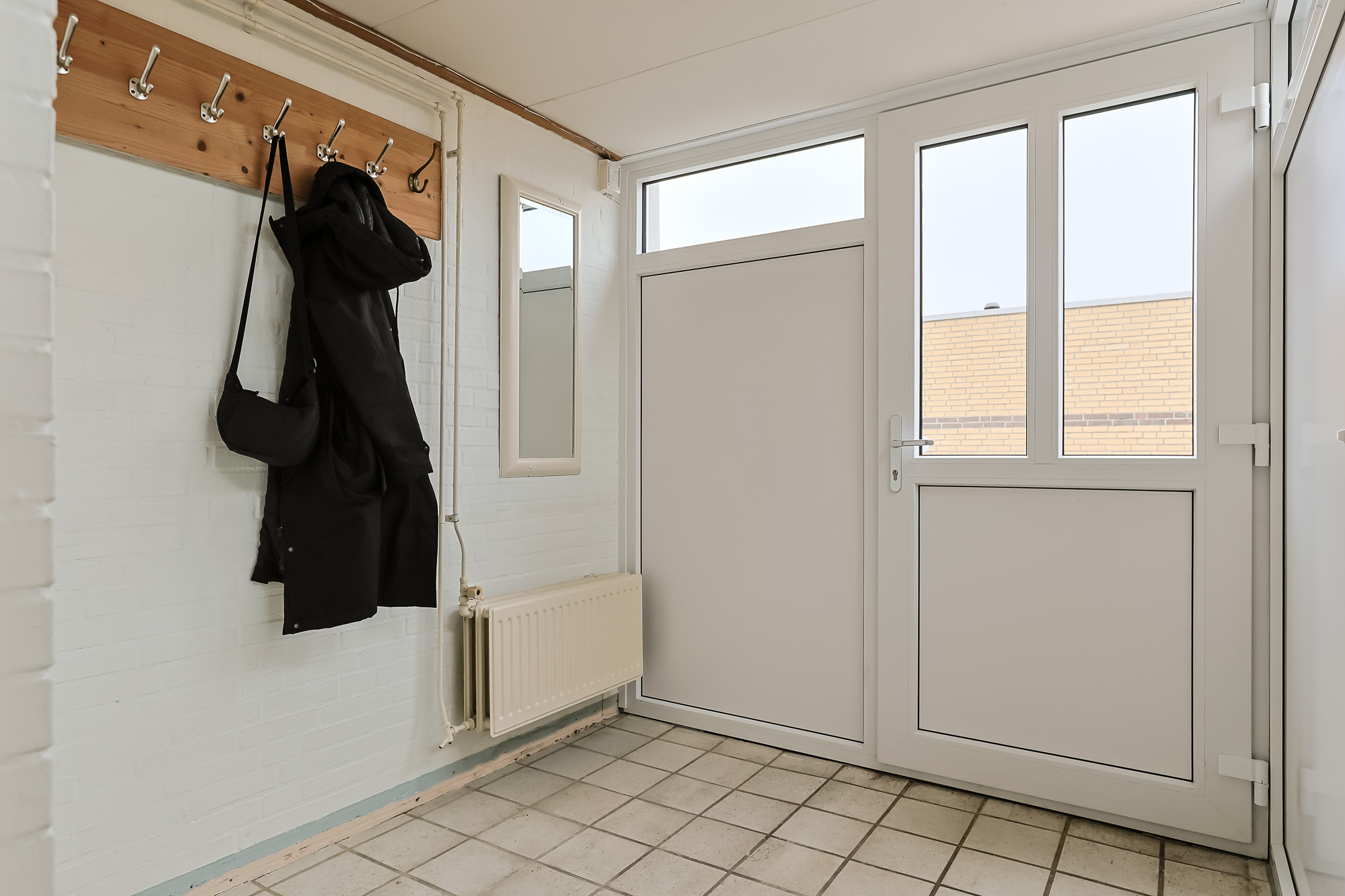 Eengezinswoning Tussenwoning Sterkenburg 69, Alphen aan den Rijn