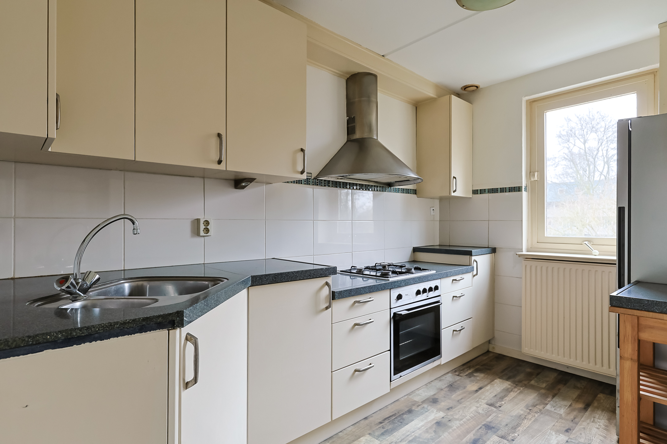 Eengezinswoning Tussenwoning Sterkenburg 69, Alphen aan den Rijn