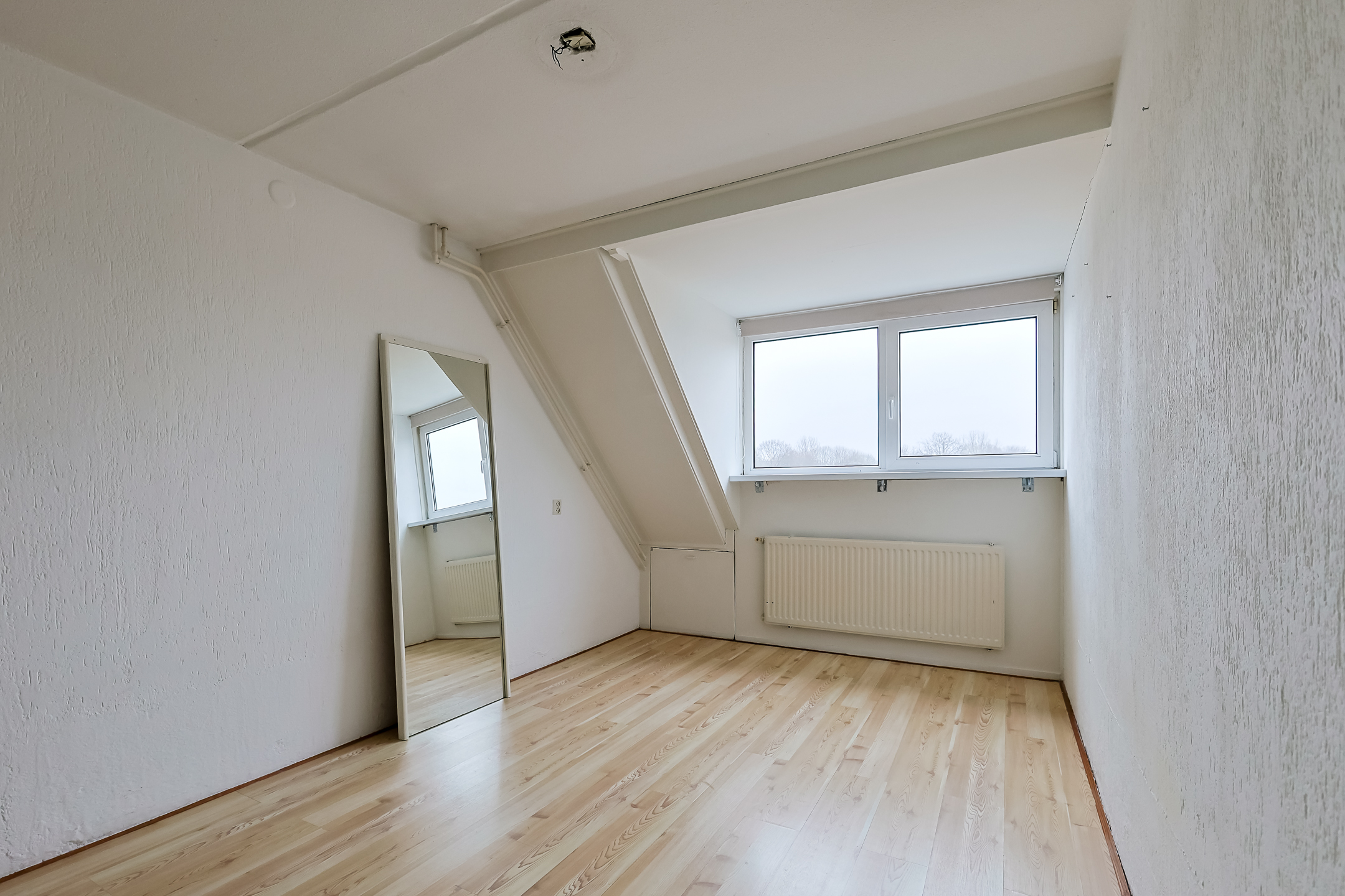 Eengezinswoning Tussenwoning Sterkenburg 69, Alphen aan den Rijn