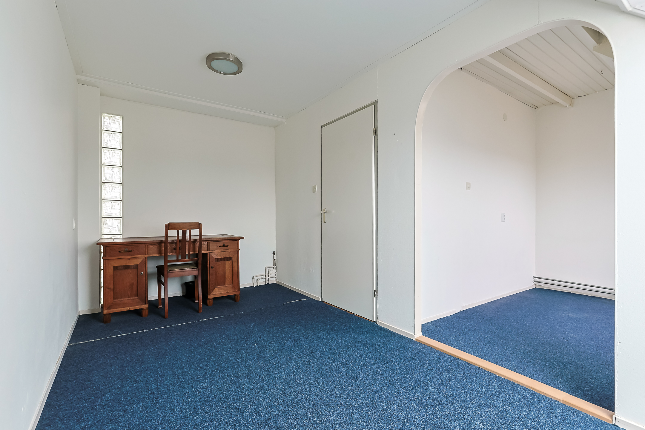 Eengezinswoning Tussenwoning Sterkenburg 69, Alphen aan den Rijn