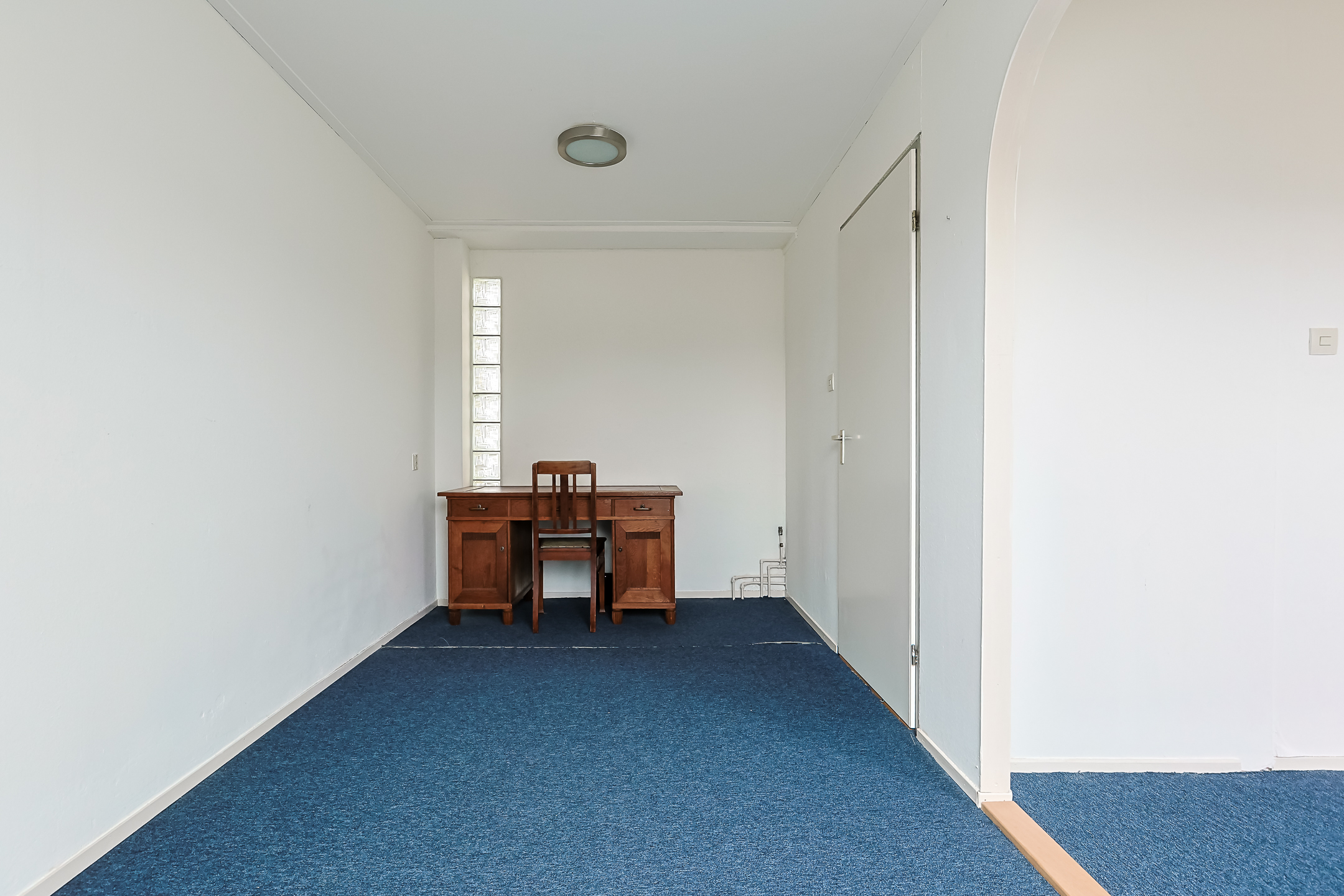 Eengezinswoning Tussenwoning Sterkenburg 69, Alphen aan den Rijn