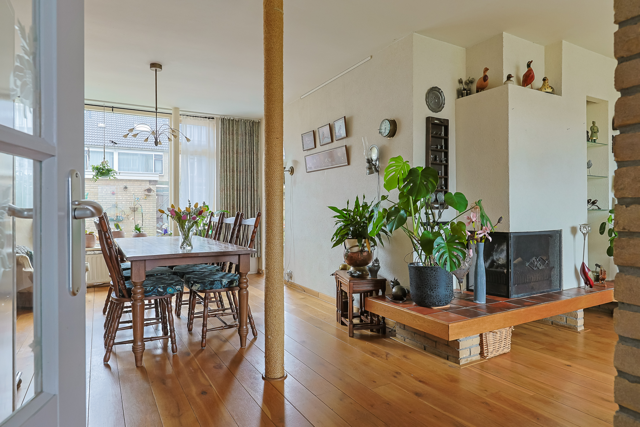 Eengezinswoning Tussenwoning Vivaldihof 23, Alphen aan den Rijn