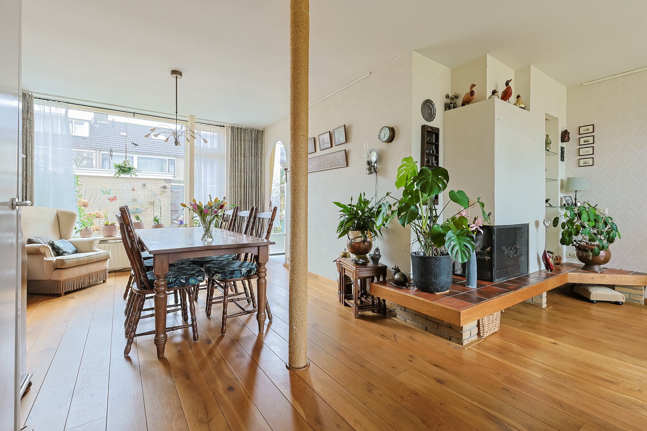 Eengezinswoning Tussenwoning Vivaldihof 23, Alphen aan den Rijn