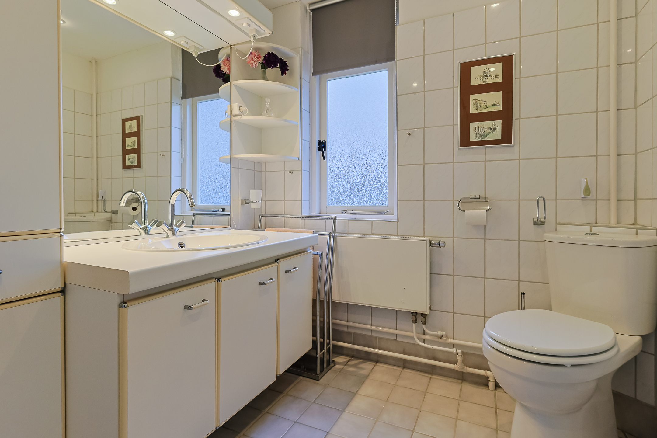 Eengezinswoning Tussenwoning Vivaldihof 23, Alphen aan den Rijn