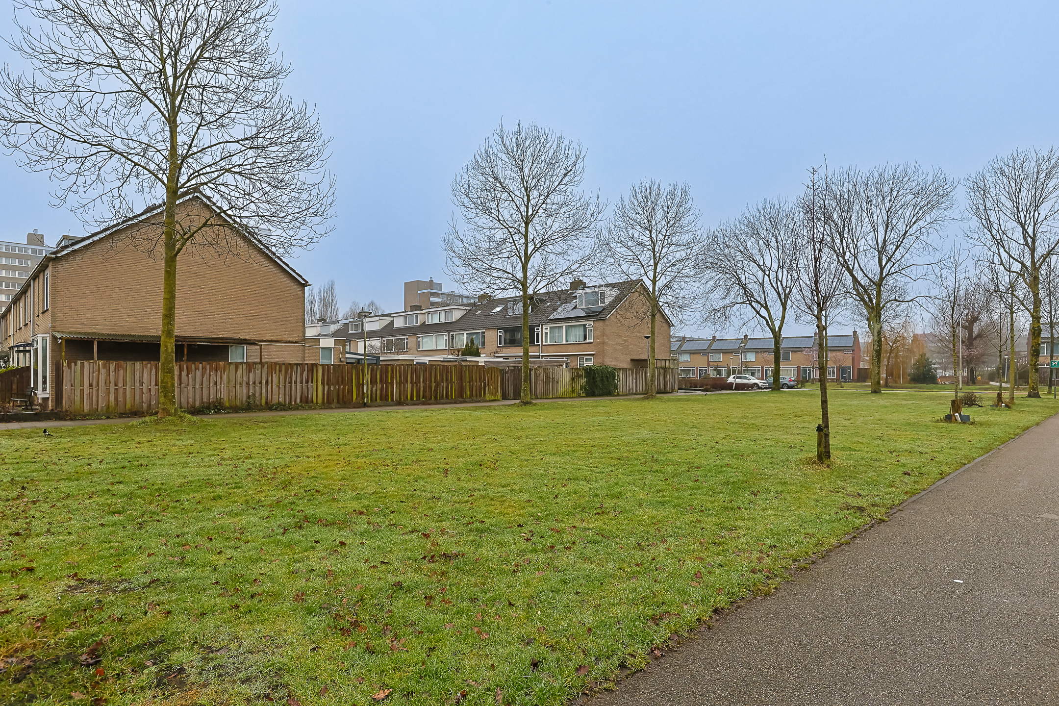 Eengezinswoning Tussenwoning Vivaldihof 23, Alphen aan den Rijn