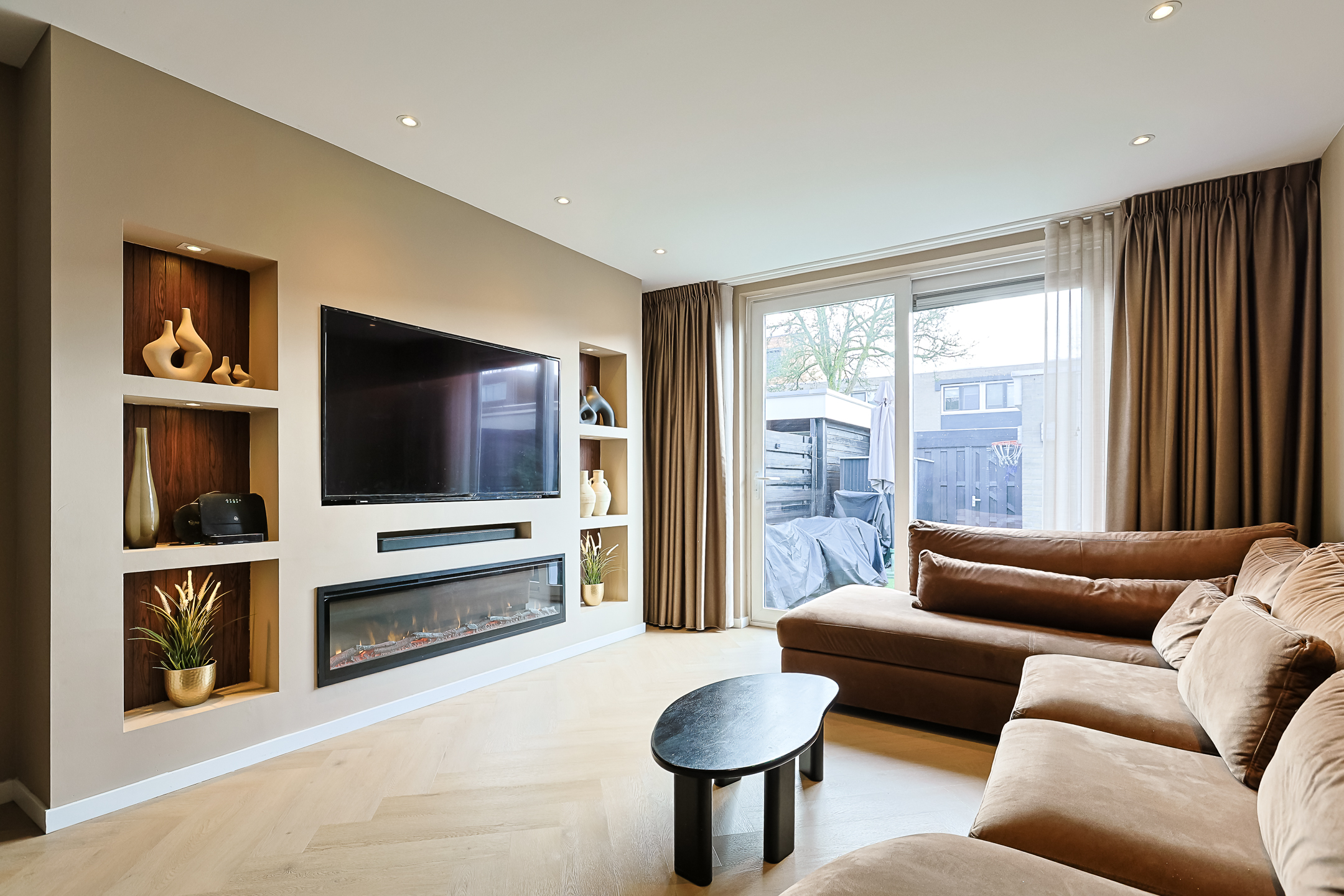 Eengezinswoning Tussenwoning Aalhorst 70, Alphen aan den Rijn