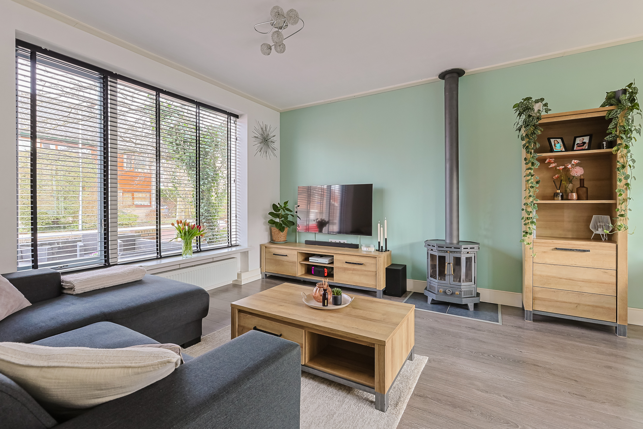 Eengezinswoning Tussenwoning Dr Vlaanderenlaan 5, Koudekerk aan den Rijn