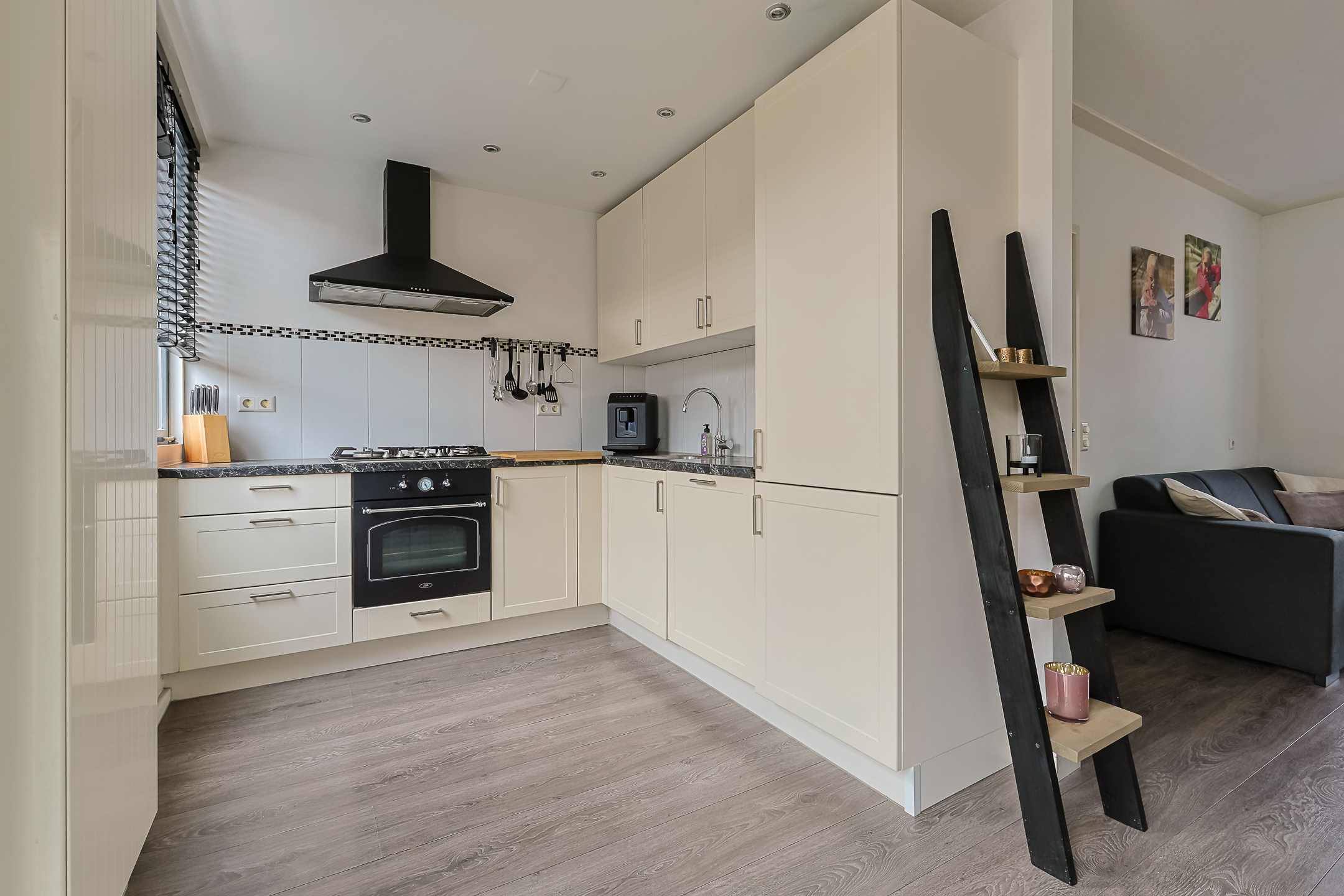 Eengezinswoning Tussenwoning Dr Vlaanderenlaan 5, Koudekerk aan den Rijn