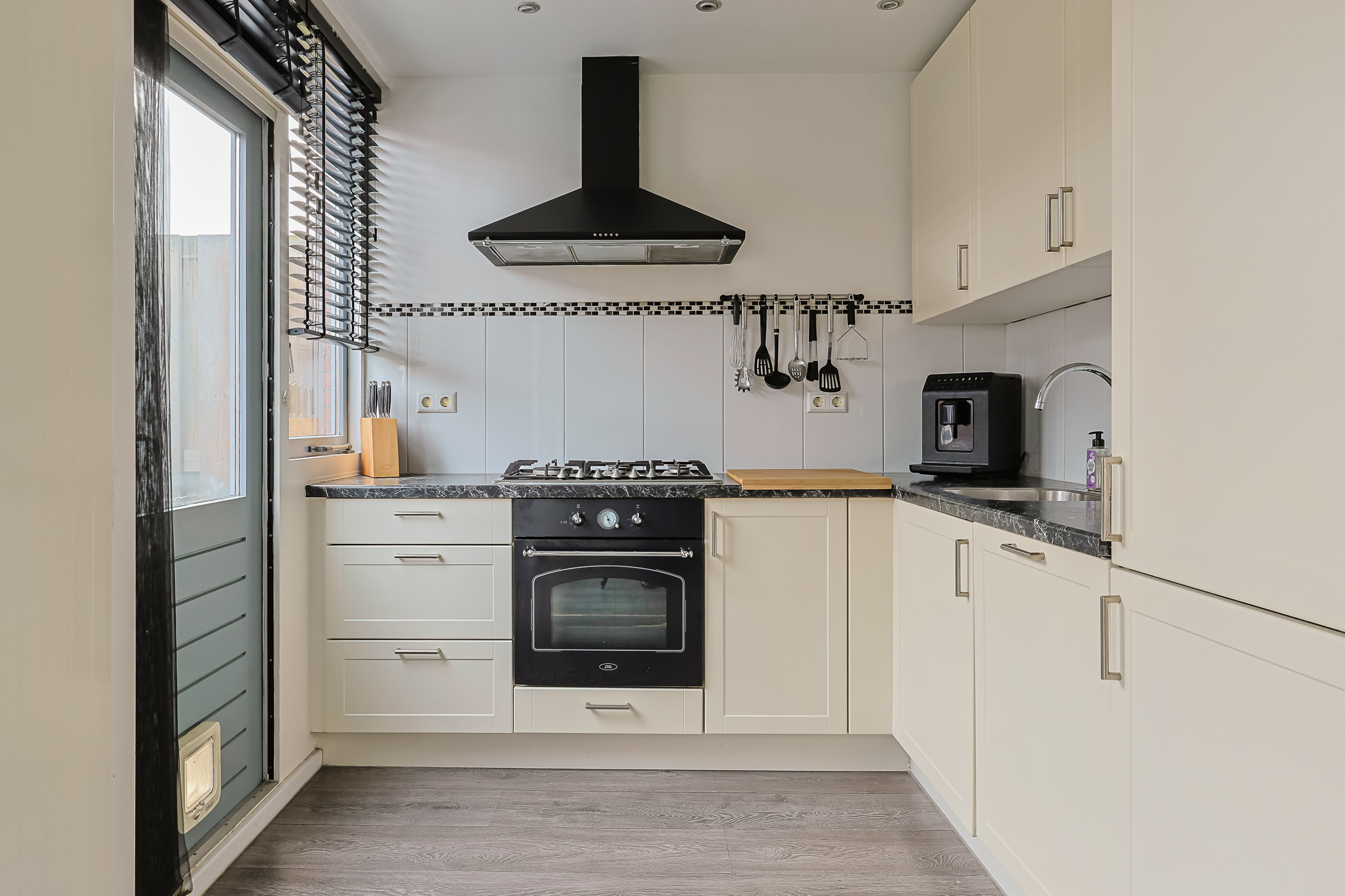 Eengezinswoning Tussenwoning Dr Vlaanderenlaan 5, Koudekerk aan den Rijn