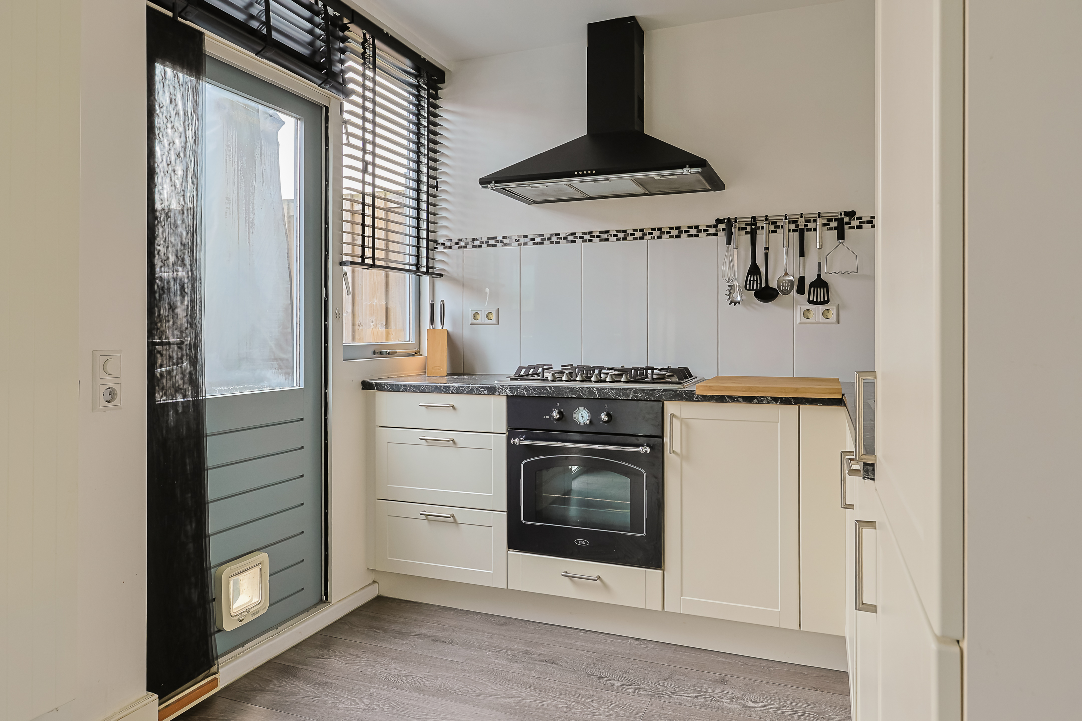 Eengezinswoning Tussenwoning Dr Vlaanderenlaan 5, Koudekerk aan den Rijn