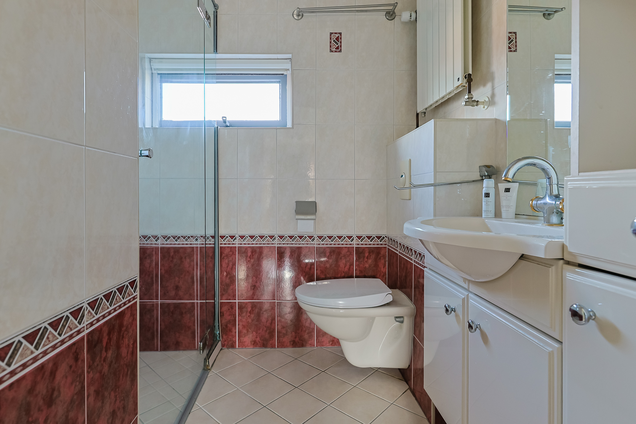 Eengezinswoning Tussenwoning Dr Vlaanderenlaan 5, Koudekerk aan den Rijn