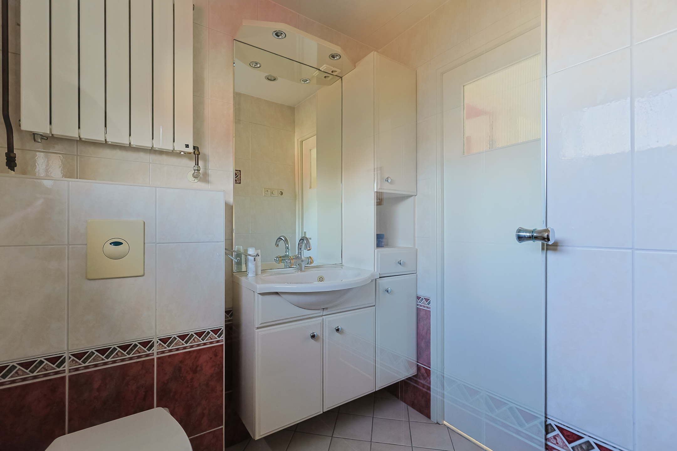 Eengezinswoning Tussenwoning Dr Vlaanderenlaan 5, Koudekerk aan den Rijn