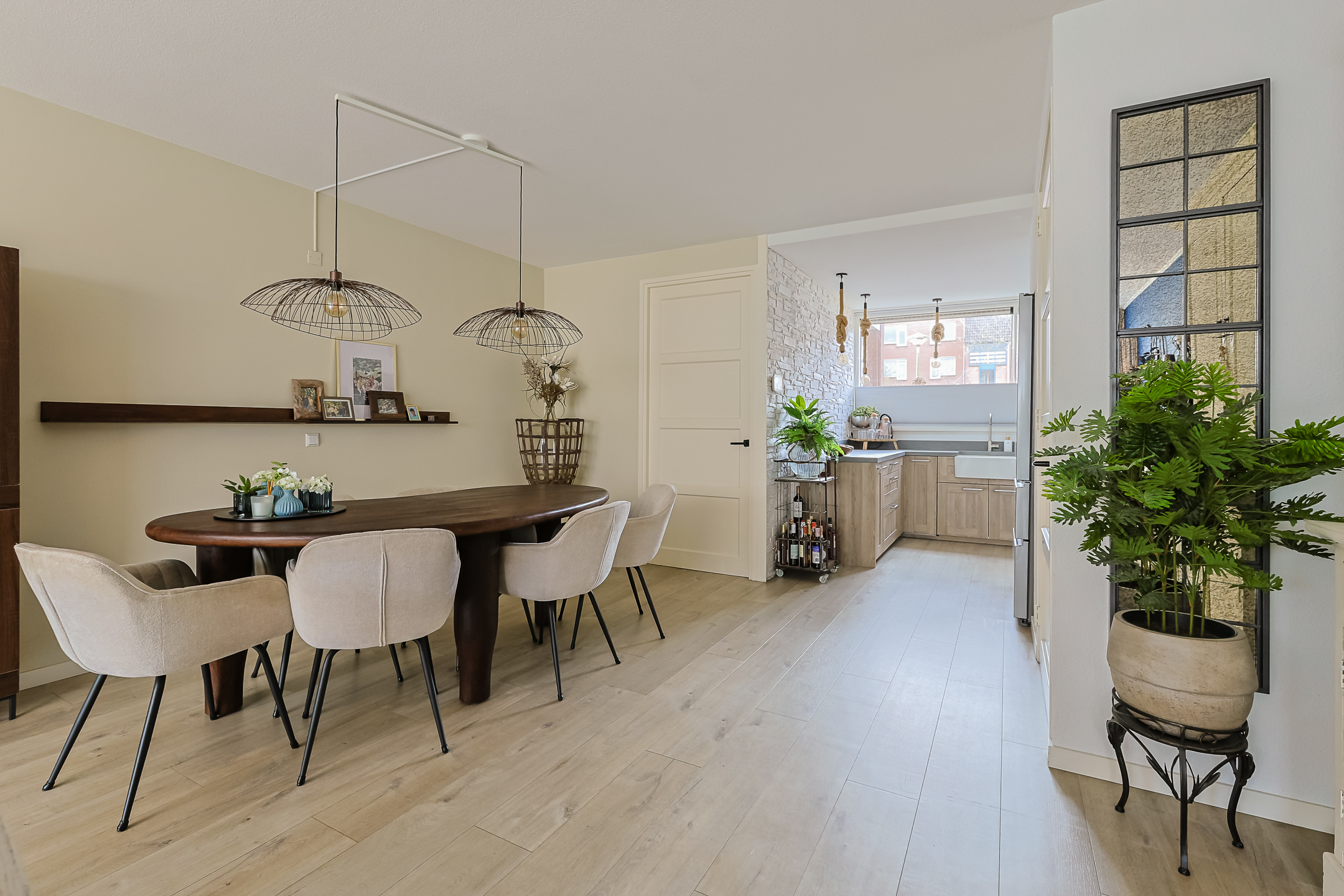 Eengezinswoning Tussenwoning Aardster 14, Alphen aan den Rijn