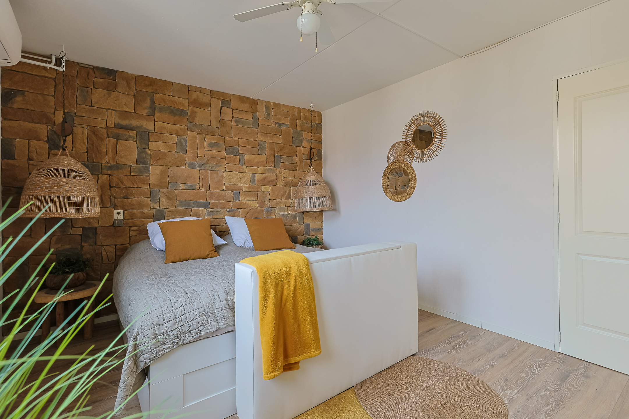 Eengezinswoning Tussenwoning Aardster 14, Alphen aan den Rijn