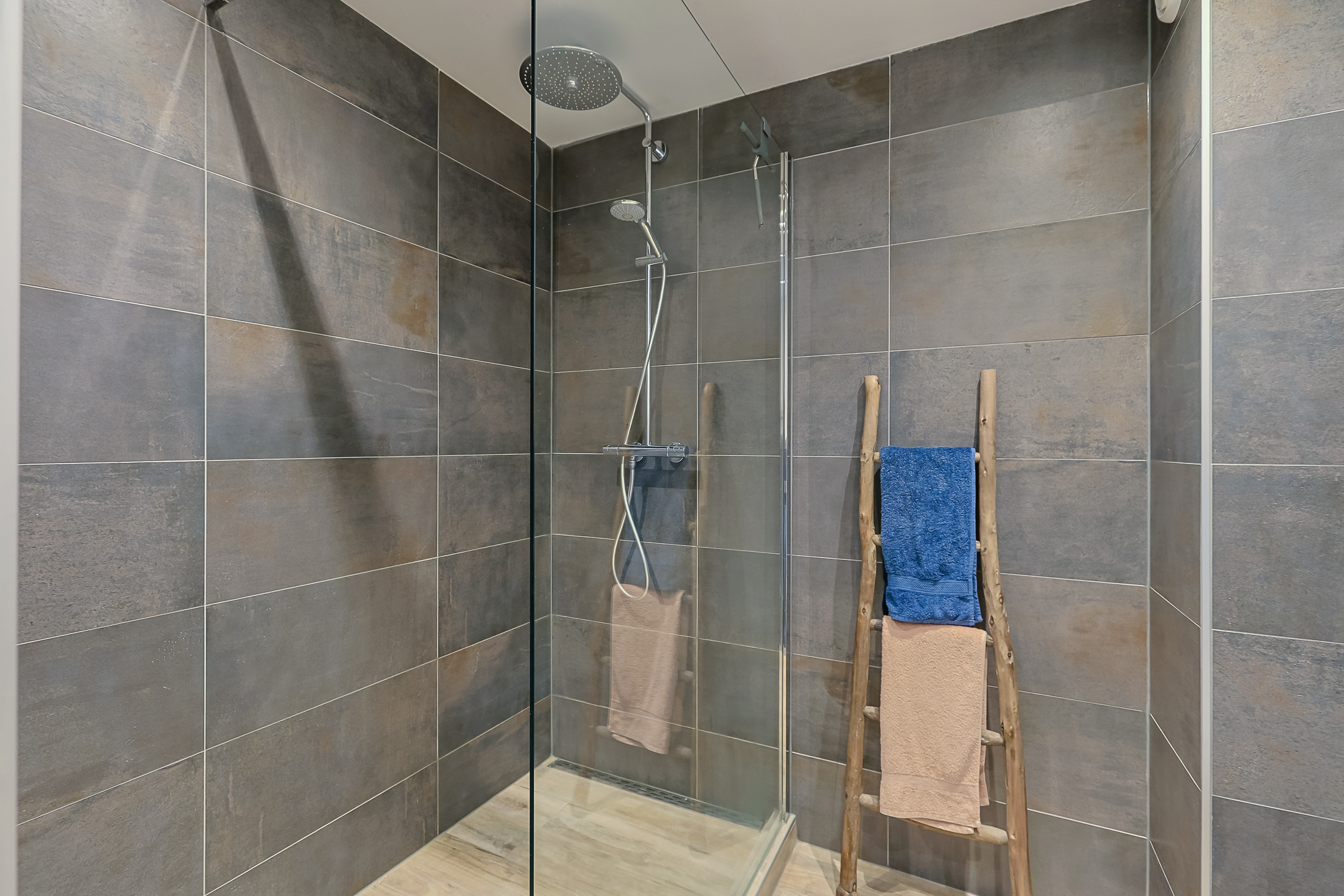 Eengezinswoning Tussenwoning Aardster 14, Alphen aan den Rijn