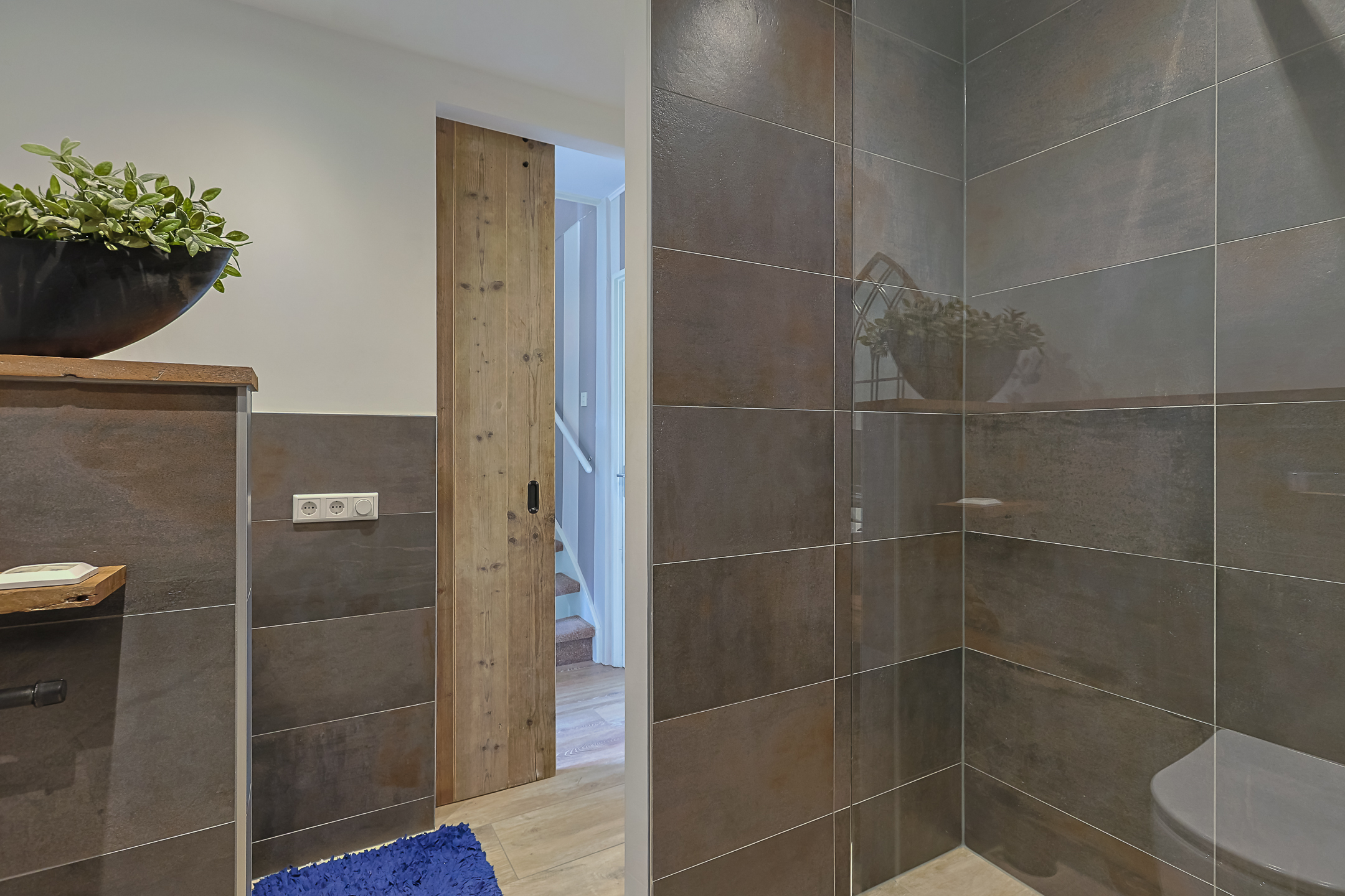 Eengezinswoning Tussenwoning Aardster 14, Alphen aan den Rijn