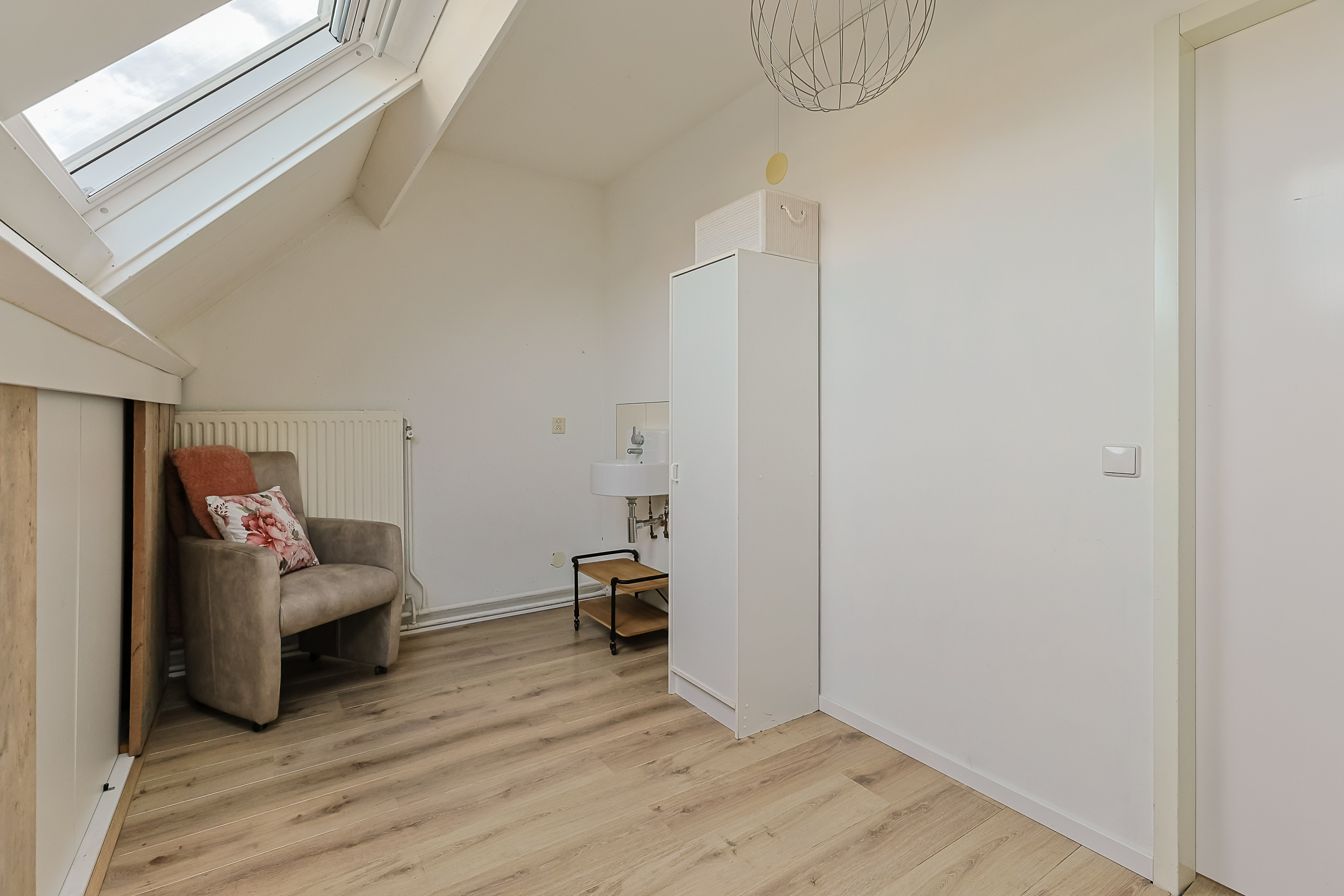 Eengezinswoning Tussenwoning Aardster 14, Alphen aan den Rijn