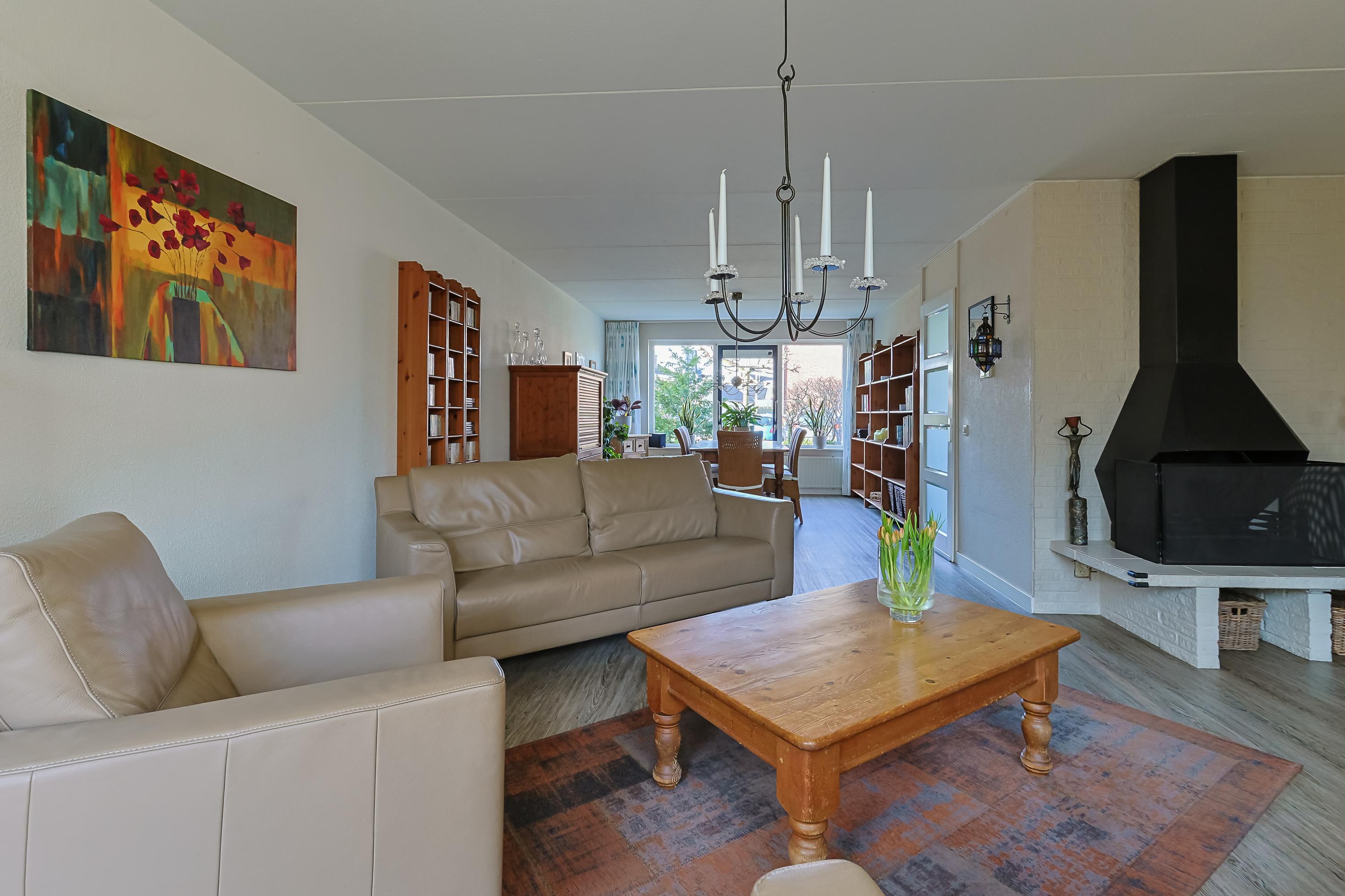 Eengezinswoning Twee onder een kapwoning De Til 60, Koudekerk aan den Rijn