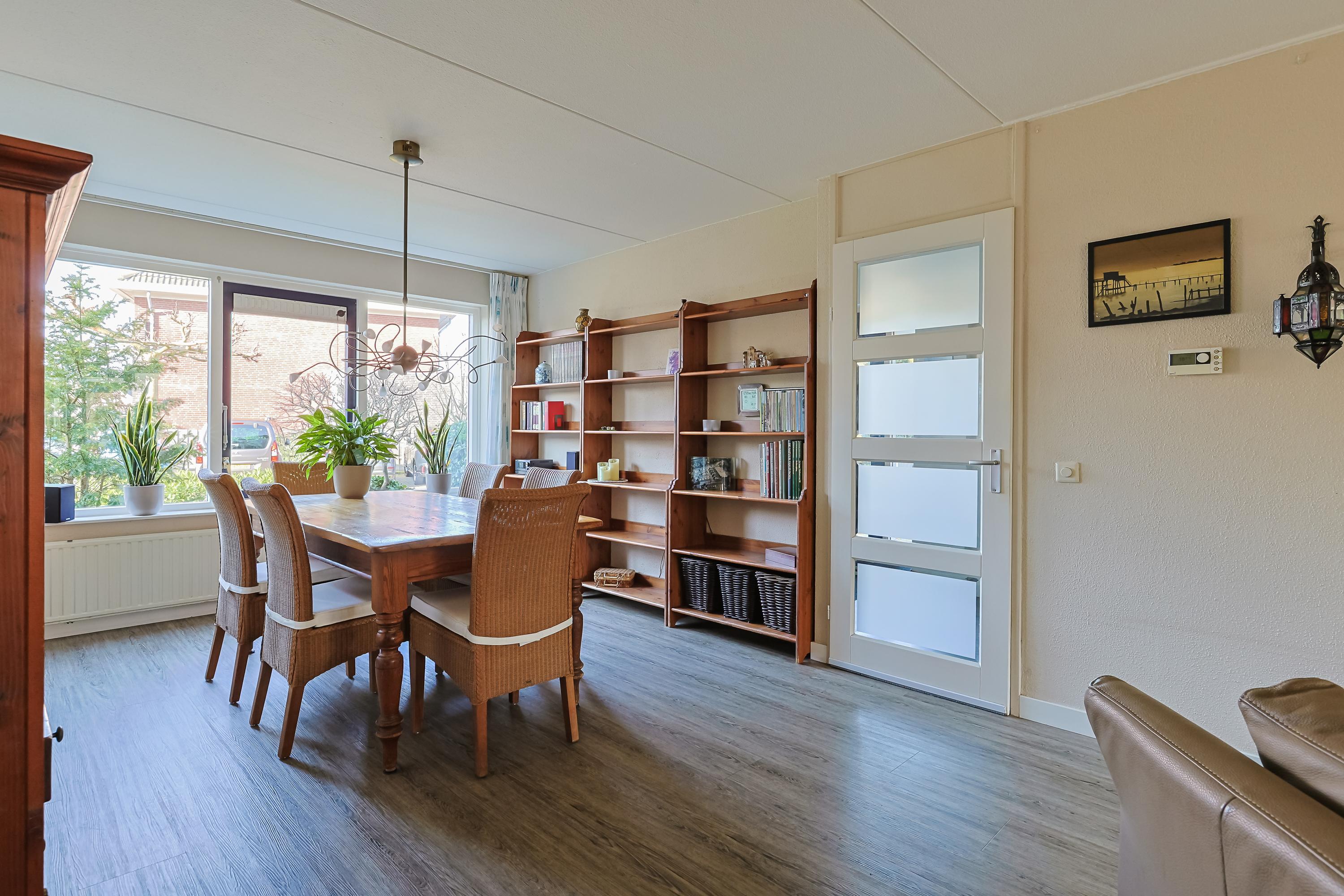 Eengezinswoning Twee onder een kapwoning De Til 60, Koudekerk aan den Rijn