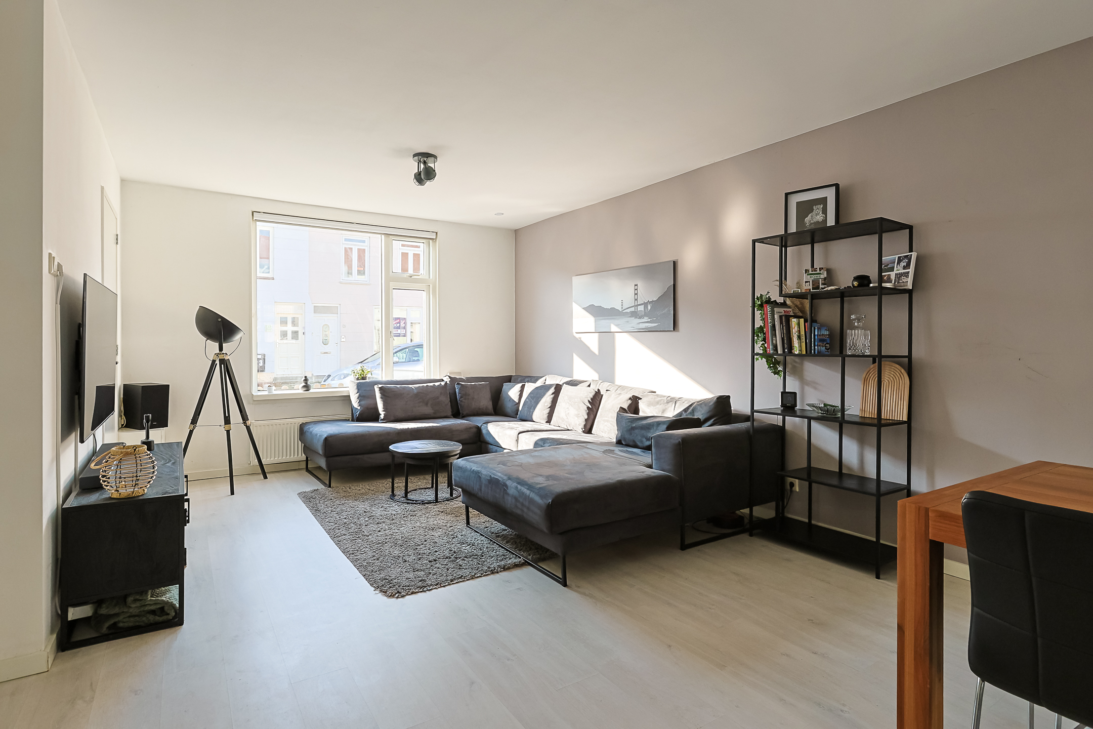 Eengezinswoning Tussenwoning Willemstraat 36, Alphen aan den Rijn