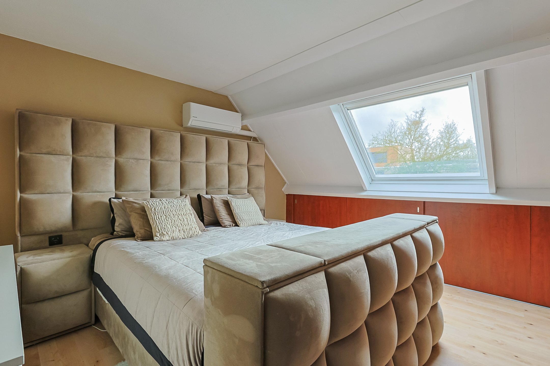 Eengezinswoning Tussenwoning Aalhorst 70, Alphen aan den Rijn