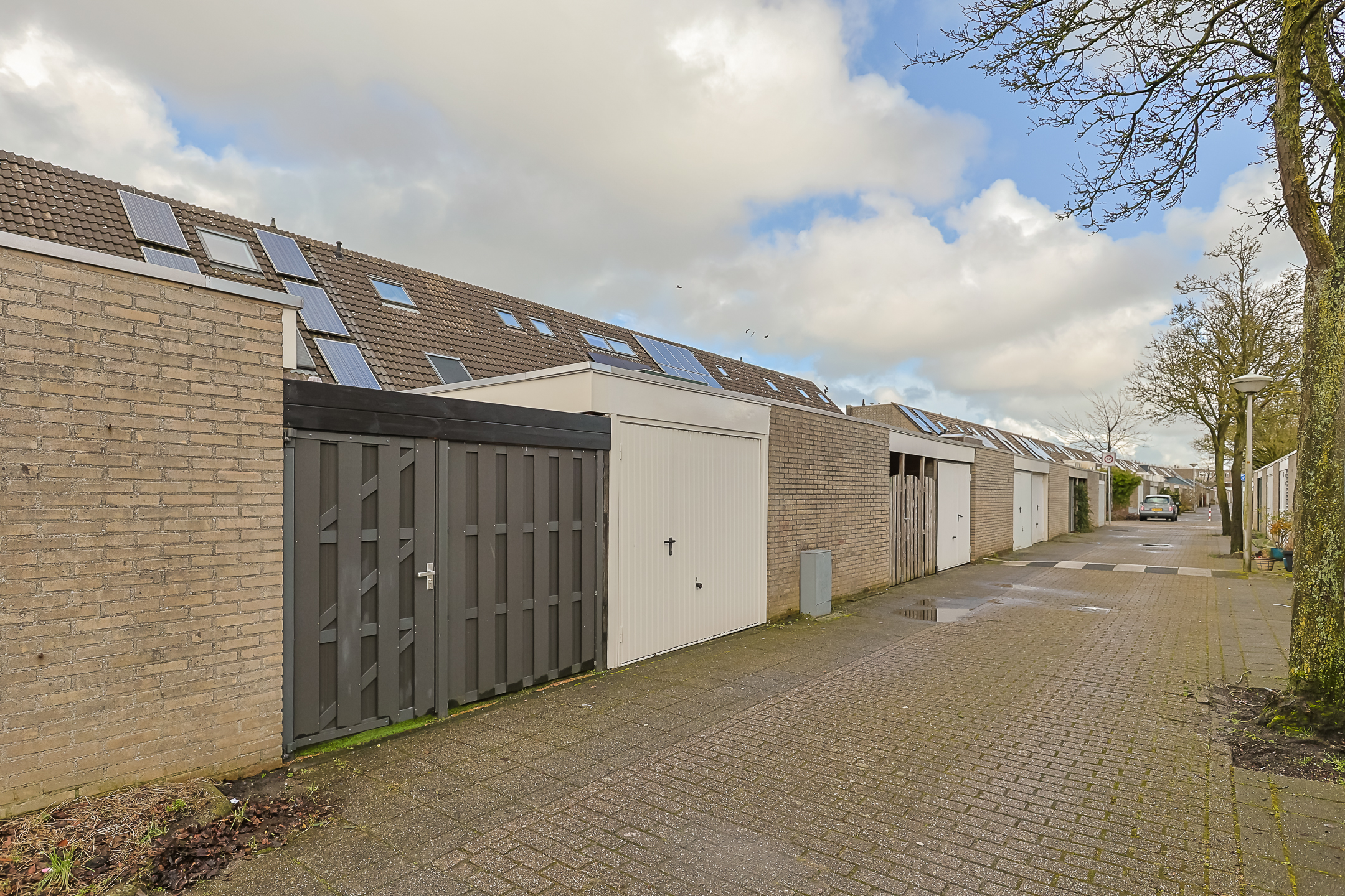 Eengezinswoning Tussenwoning Aalhorst 70, Alphen aan den Rijn