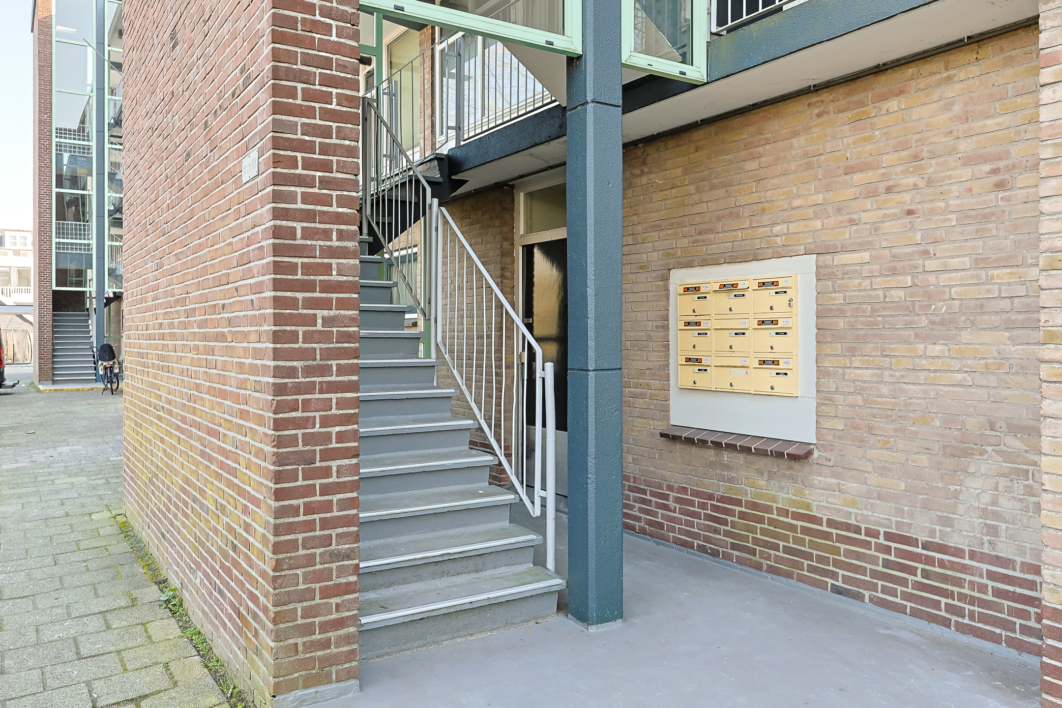 Galerijflat Appartement Frederik Hendrikstraat 122, Alphen aan den Rijn