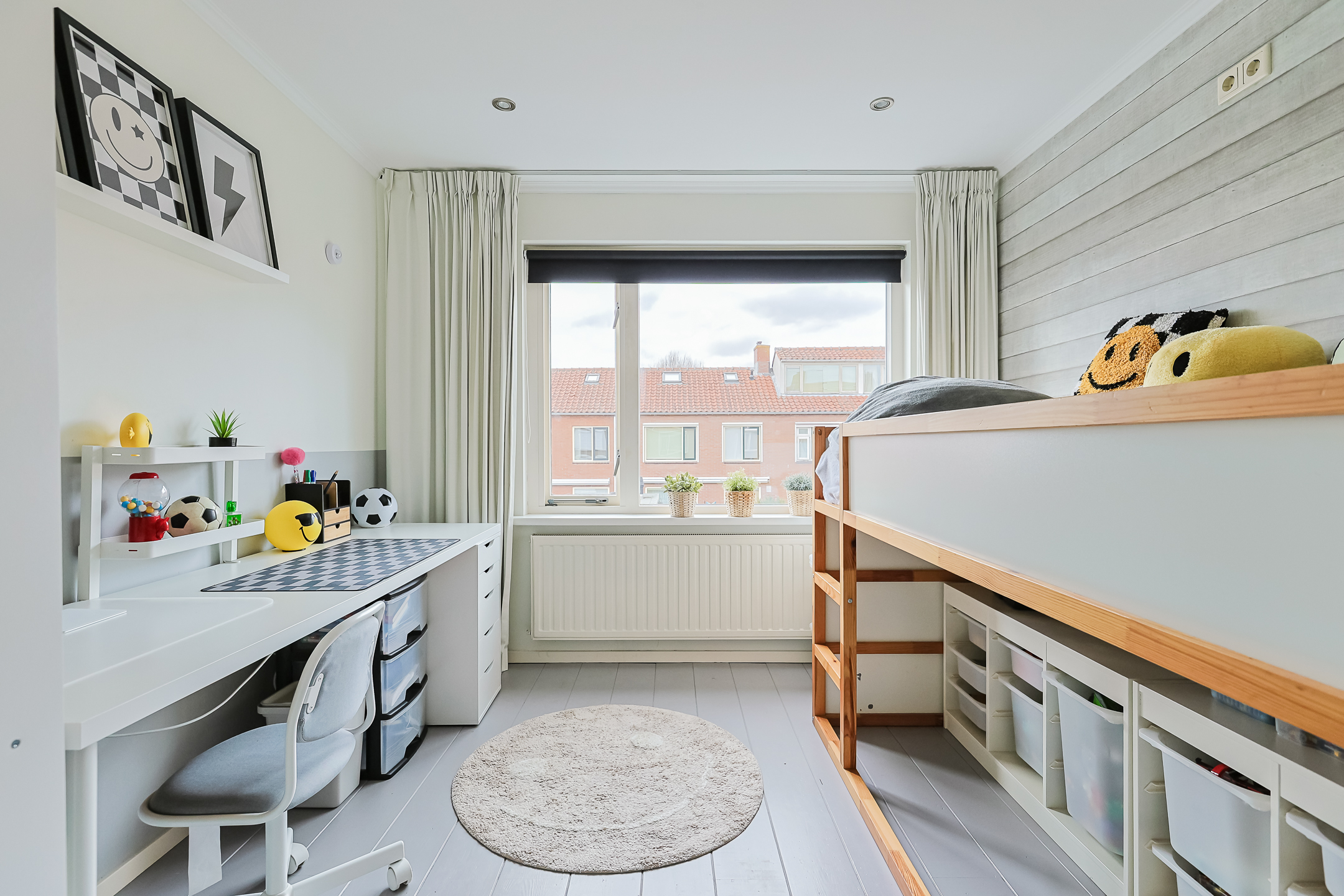 Eengezinswoning Tussenwoning Van Poelgeestlaan 10, Koudekerk aan den Rijn