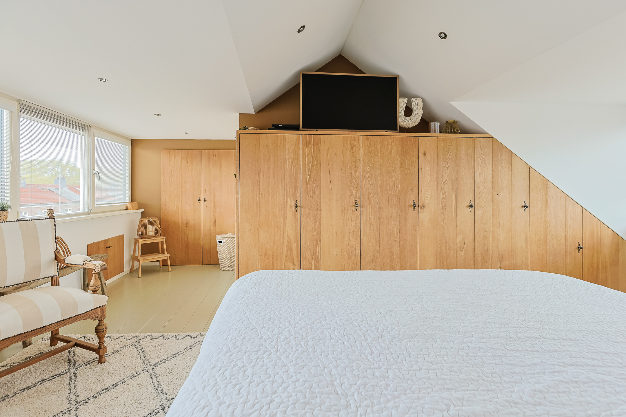 Eengezinswoning Tussenwoning Van Poelgeestlaan 10, Koudekerk aan den Rijn