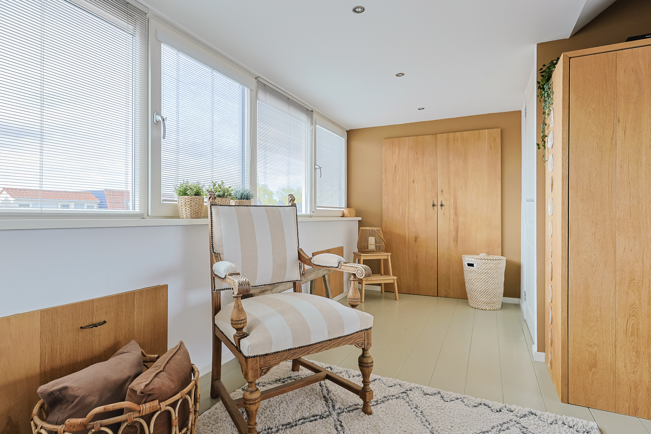 Eengezinswoning Tussenwoning Van Poelgeestlaan 10, Koudekerk aan den Rijn