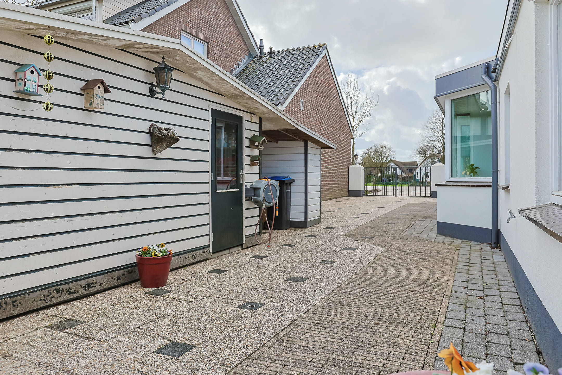 Eengezinswoning Twee onder een kapwoning Steekterweg 130F, Alphen aan den Rijn
