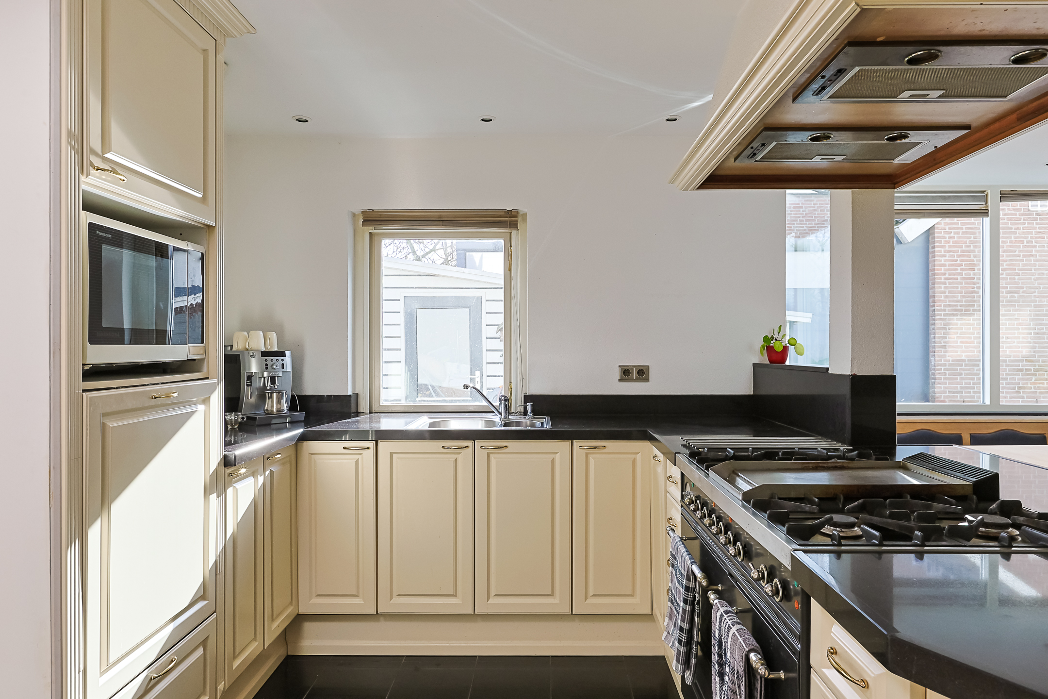 Eengezinswoning Twee onder een kapwoning Steekterweg 130F, Alphen aan den Rijn