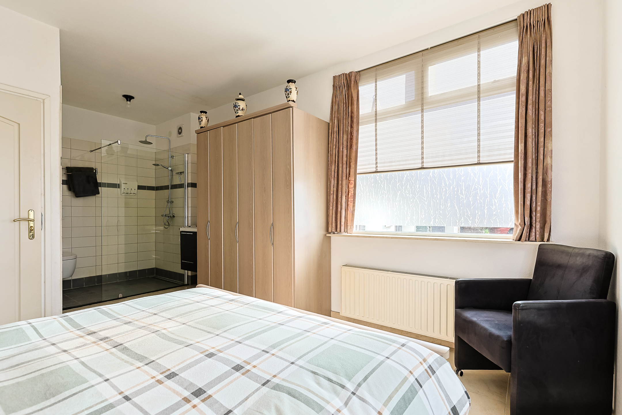 Eengezinswoning Twee onder een kapwoning Steekterweg 130F, Alphen aan den Rijn