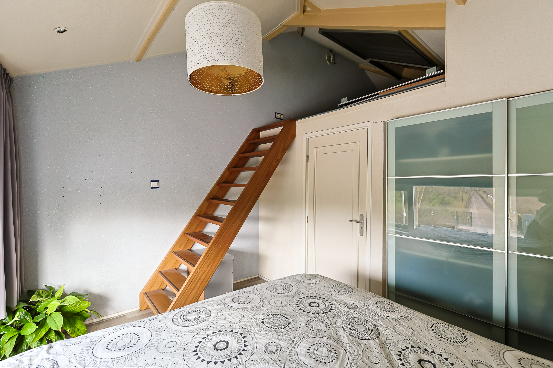 Eengezinswoning Twee onder een kapwoning Steekterweg 130F, Alphen aan den Rijn