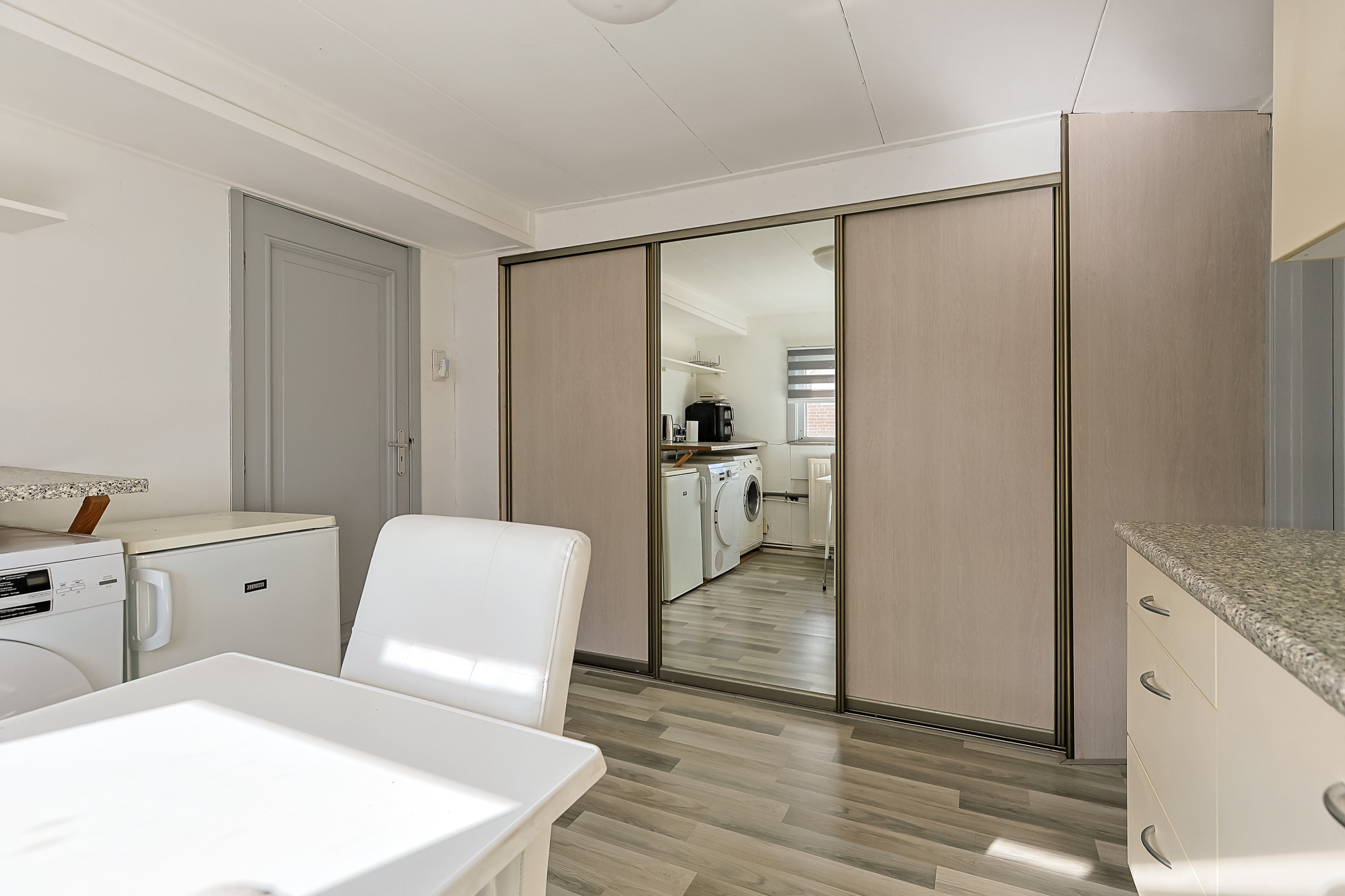 Eengezinswoning Twee onder een kapwoning Steekterweg 130F, Alphen aan den Rijn