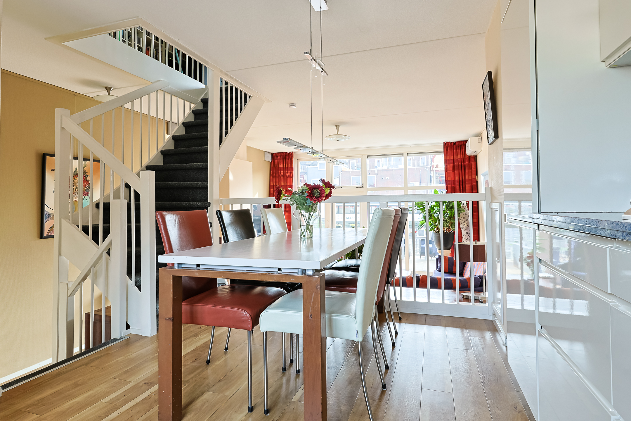 Eengezinswoning Eindwoning Sint Maartenstraat 16, Alphen aan den Rijn