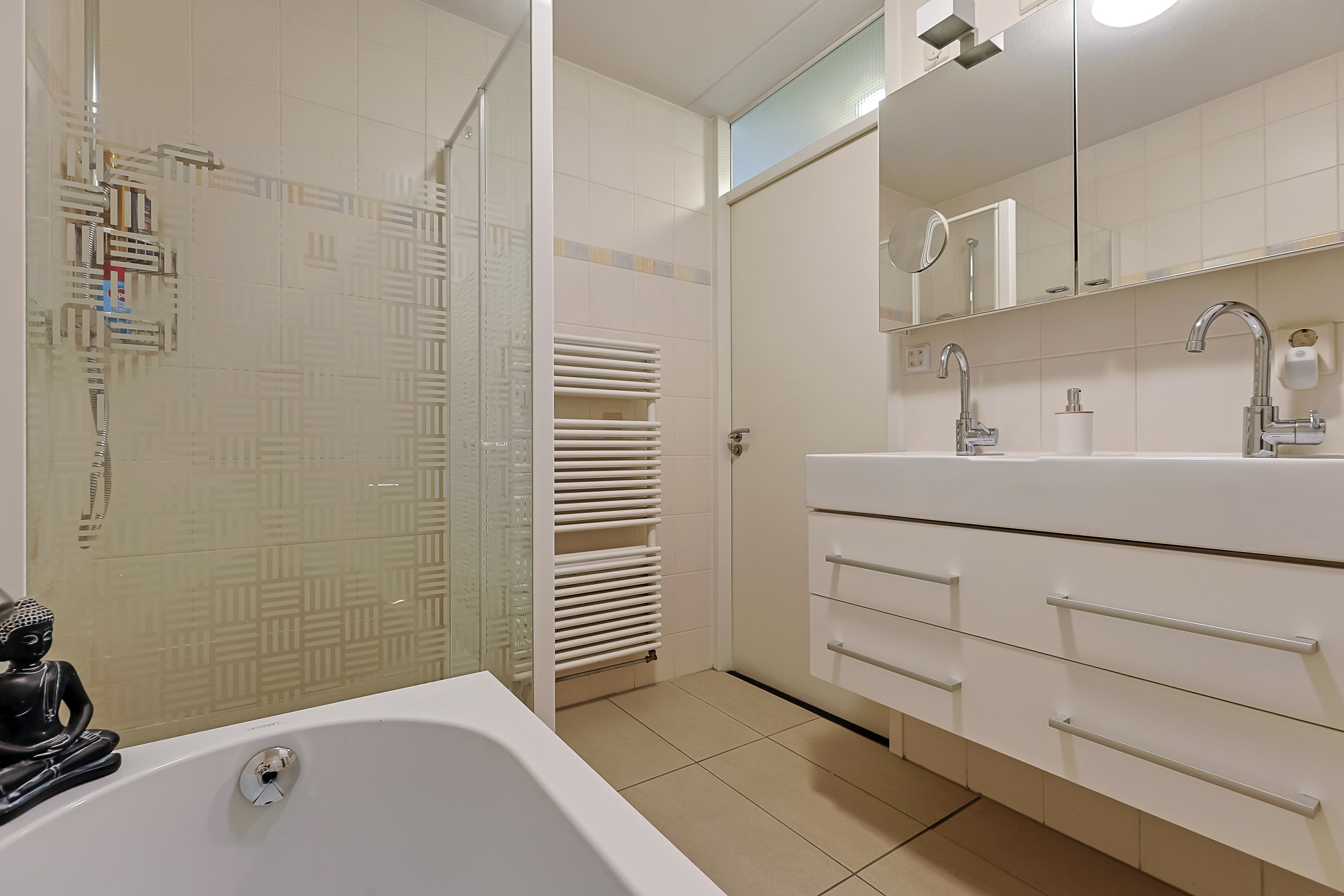 Eengezinswoning Eindwoning Sint Maartenstraat 16, Alphen aan den Rijn