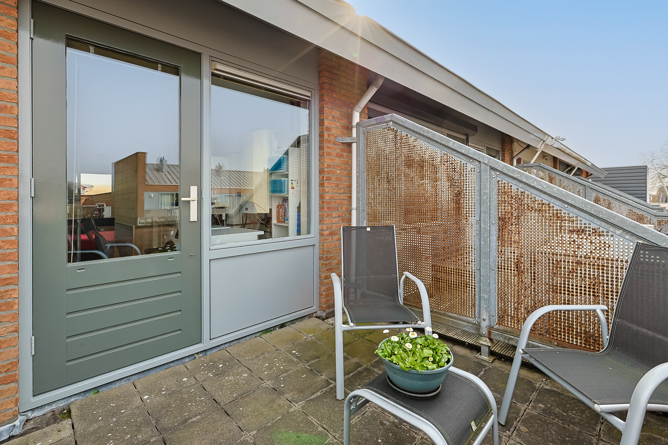 Eengezinswoning Eindwoning Sint Maartenstraat 16, Alphen aan den Rijn